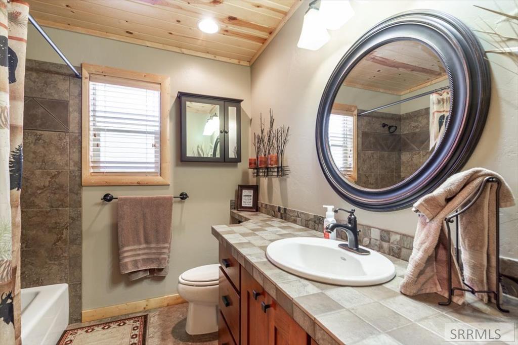 Island Park, Idaho, 83429, United States, 3 Bedrooms Bedrooms, ,2 BathroomsBathrooms,Residential,For Sale,1766025
