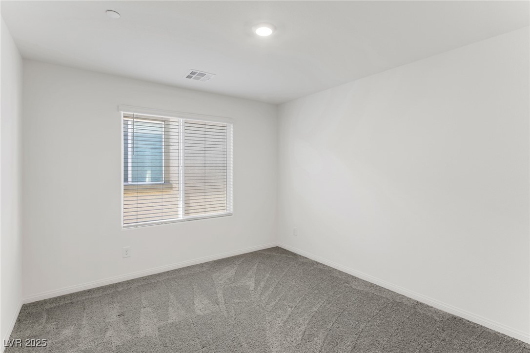 Las Vegas, Nevada, 89166, United States, 4 Bedrooms Bedrooms, ,3 BathroomsBathrooms,Residential,For Sale,1989328