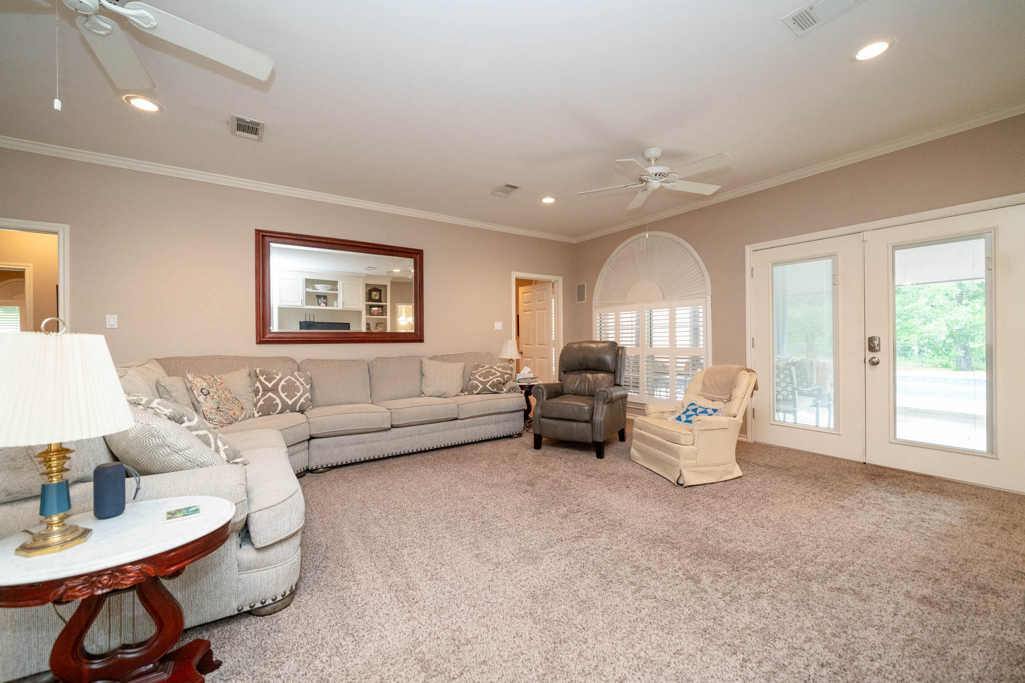 Jacksonville, Texas, 75766, United States, 3 Bedrooms Bedrooms, ,4 BathroomsBathrooms,Residential,For Sale,1984129