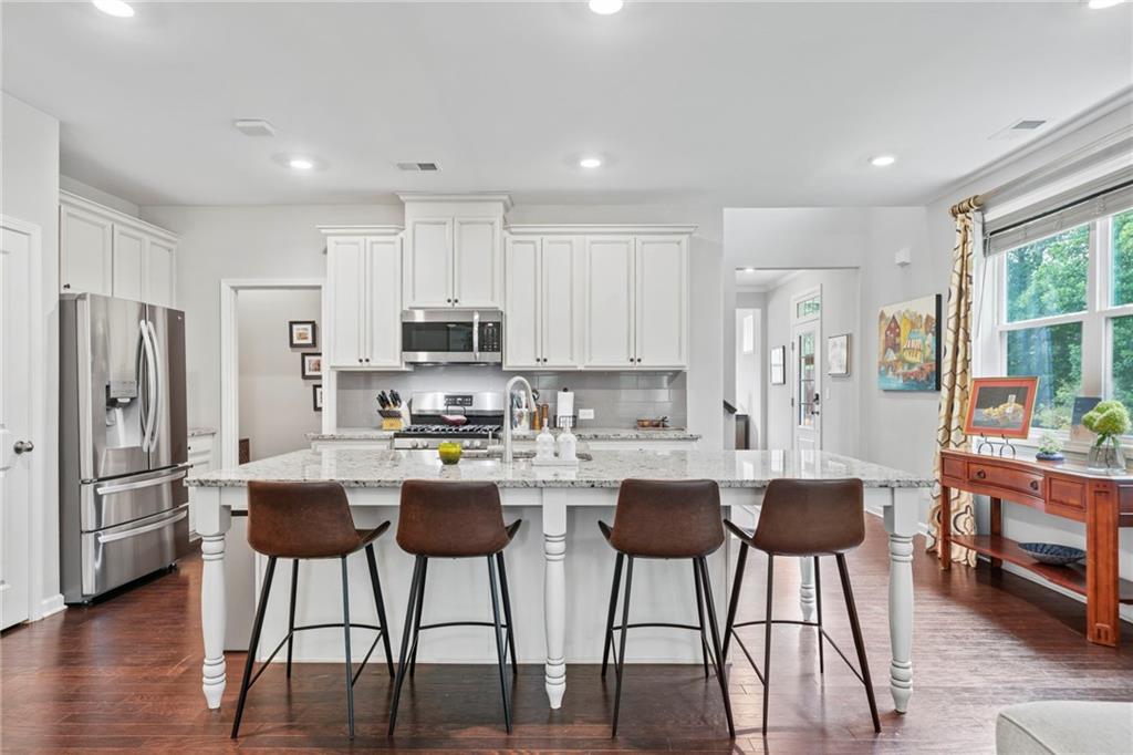 Cumming, Georgia, 30040, United States, 4 Bedrooms Bedrooms, ,4 BathroomsBathrooms,Residential,For Sale,1915176
