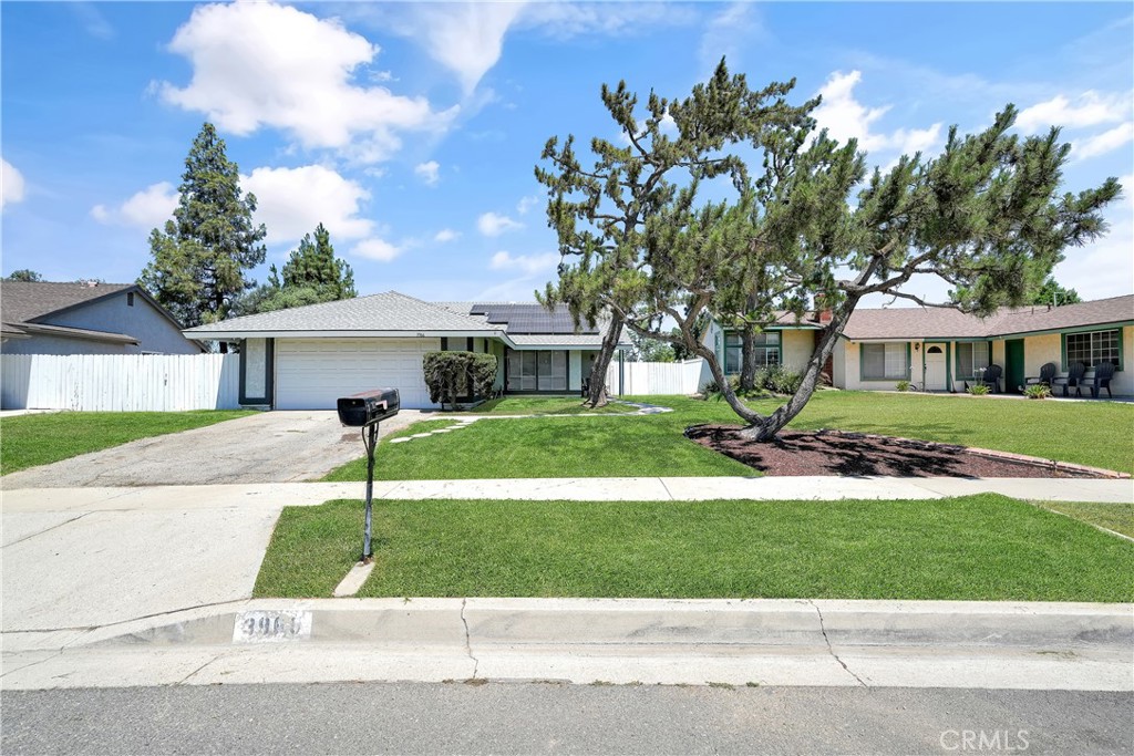 Chino Hills, California, 91709, United States, 3 Bedrooms Bedrooms, ,2 BathroomsBathrooms,Residential,For Sale,1890054