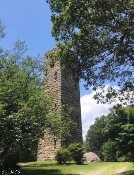 Kinnelon Boro, New Jersey, 07405, United States, 4 Bedrooms Bedrooms, ,5 BathroomsBathrooms,Residential,For Sale,1932382