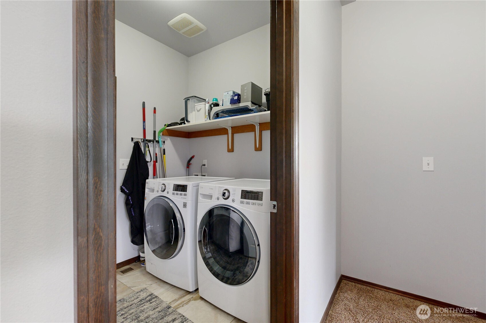 Walla Walla, Washington, 99362, United States, 4 Bedrooms Bedrooms, ,3 BathroomsBathrooms,Residential,For Sale,1995767