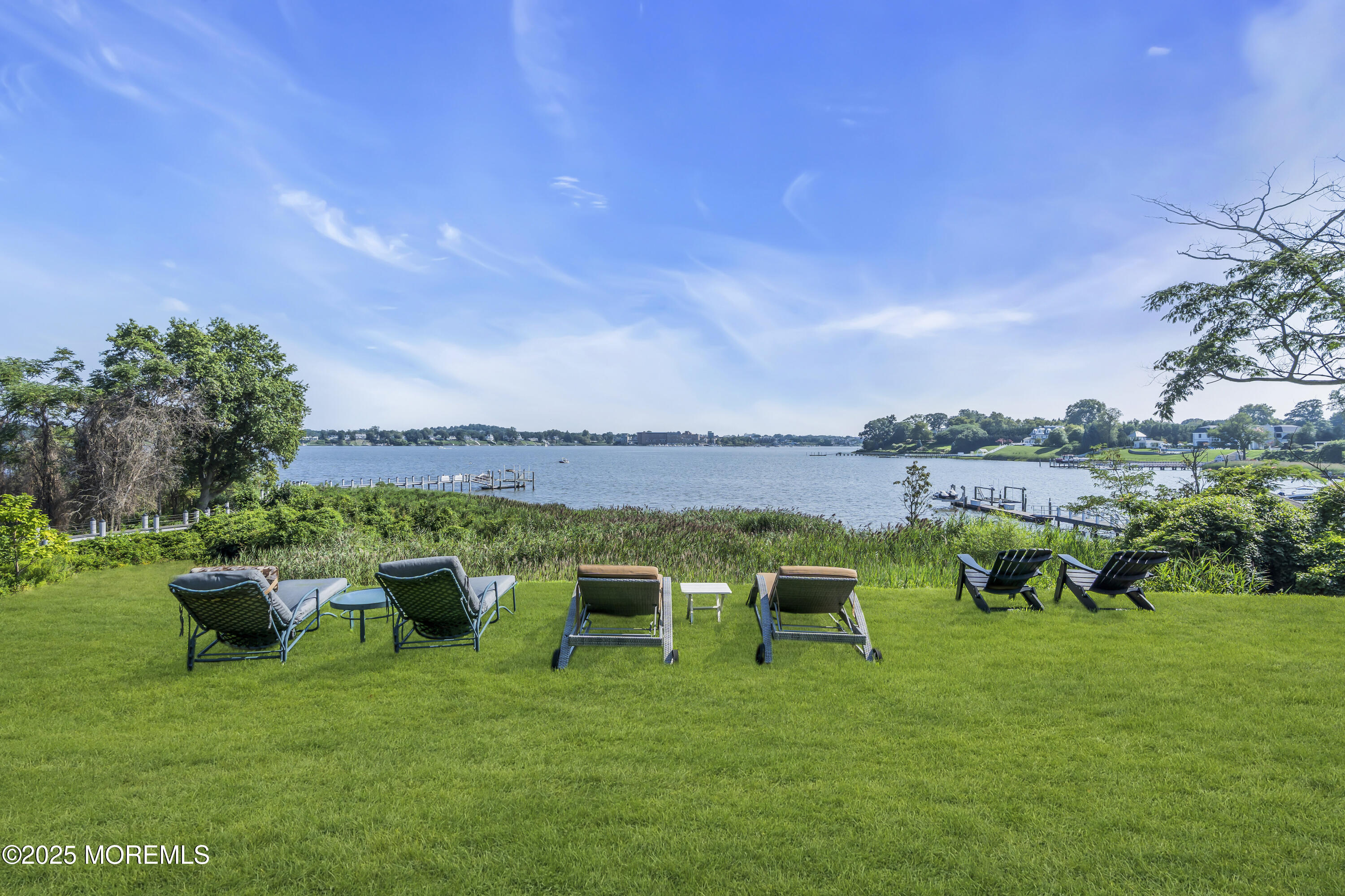 Red Bank, New Jersey, 07701, United States, 9 Bedrooms Bedrooms, ,6 BathroomsBathrooms,Residential,For Sale,1934404