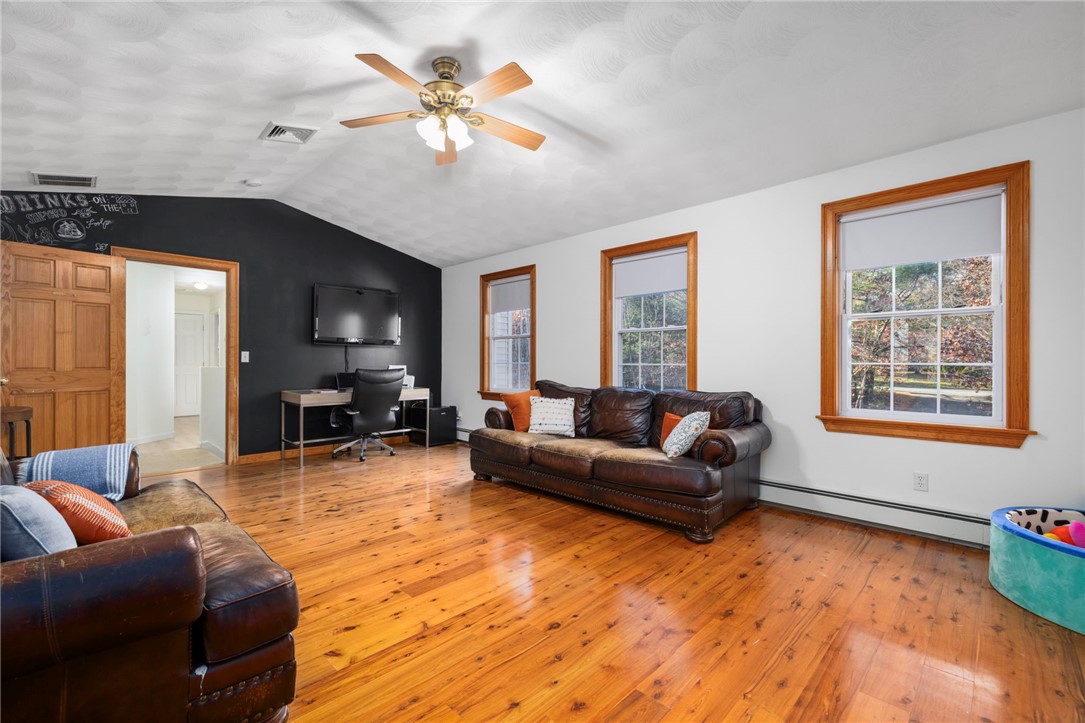 Richmond, Rhode Island, 02898, United States, 3 Bedrooms Bedrooms, ,3 BathroomsBathrooms,Residential,For Sale,1996089