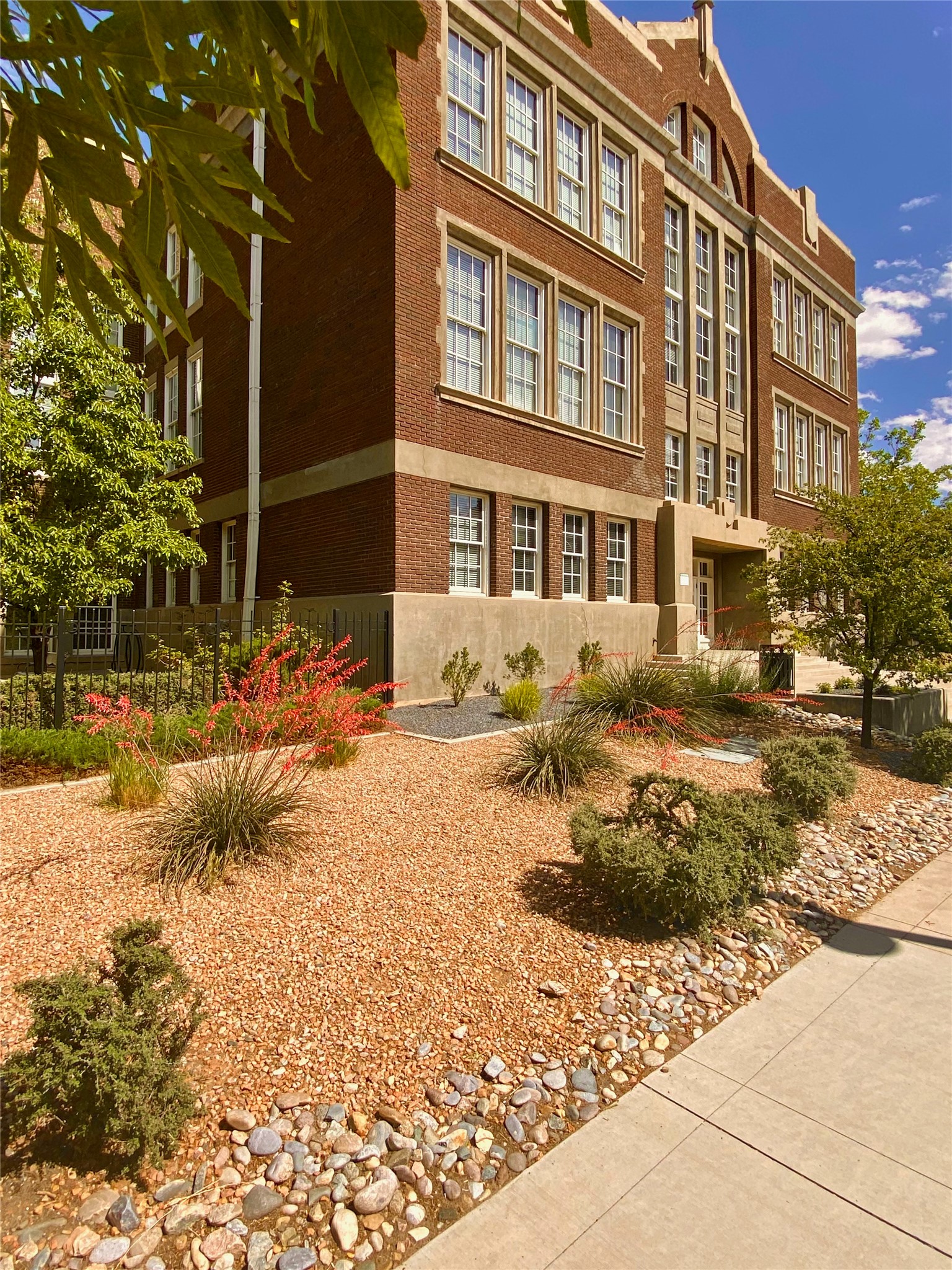  301 Central Avenue Ne #113 - 物件實景