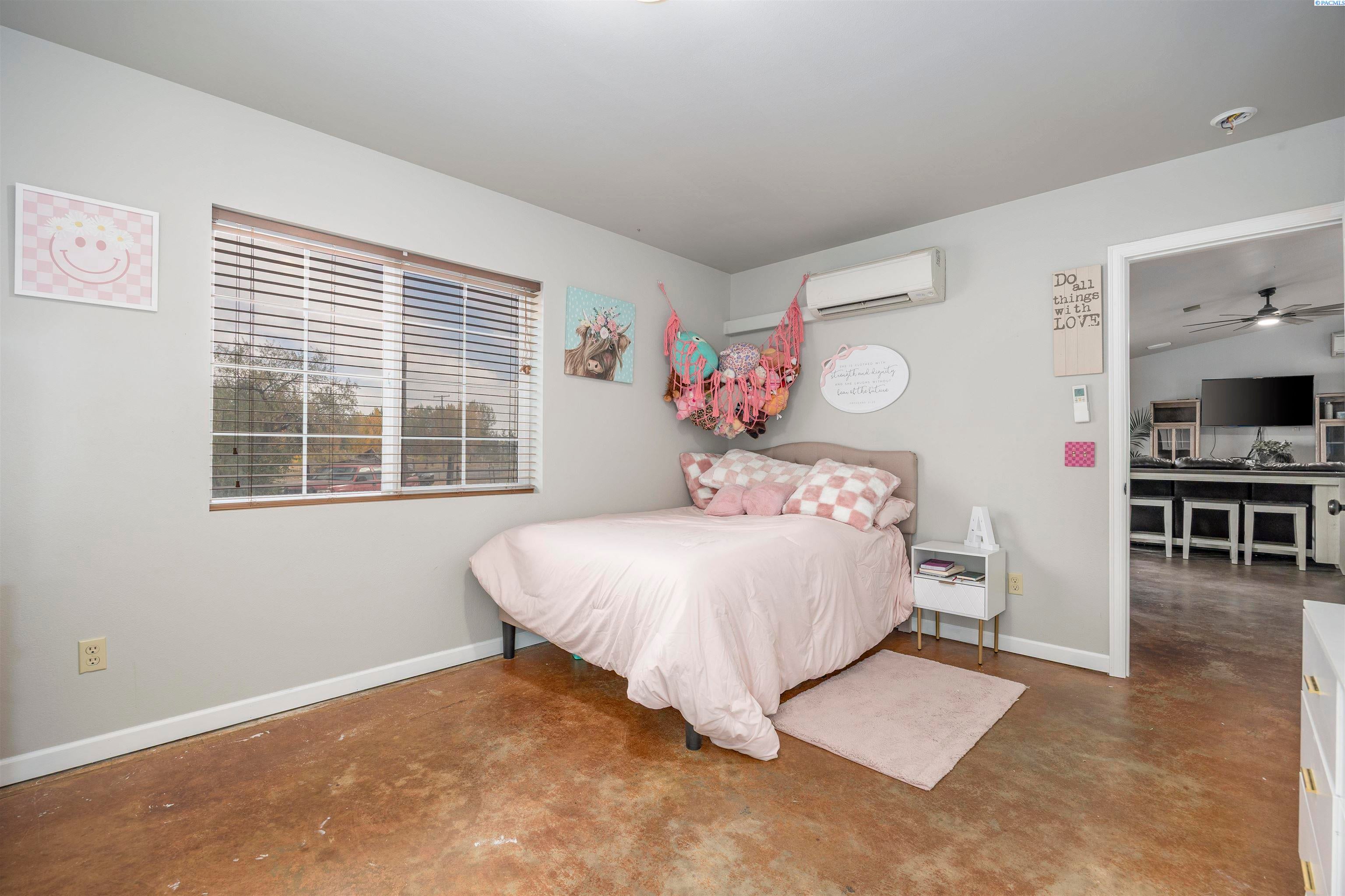 Richland, Washington, 99354, United States, 3 Bedrooms Bedrooms, ,2 BathroomsBathrooms,Residential,For Sale,1978459