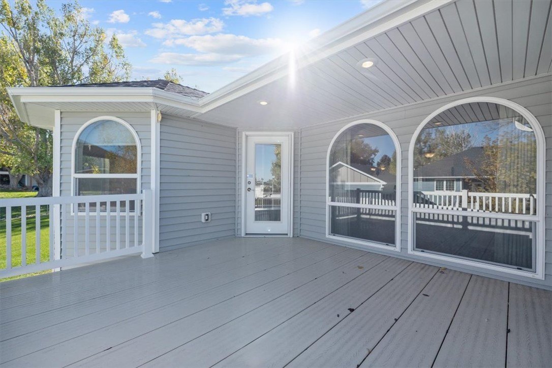 Billings, Montana, 59105, United States, 5 Bedrooms Bedrooms, ,4 BathroomsBathrooms,Residential,For Sale,1976913