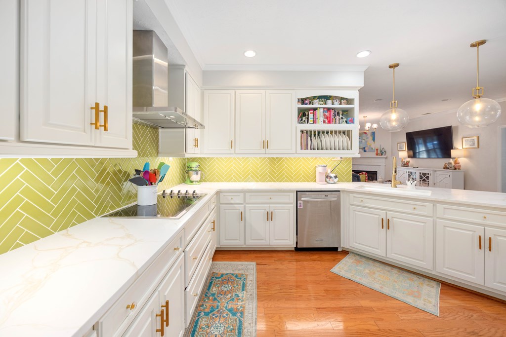 Columbus, Georgia, 31909, United States, 4 Bedrooms Bedrooms, ,3 BathroomsBathrooms,Residential,For Sale,1965111