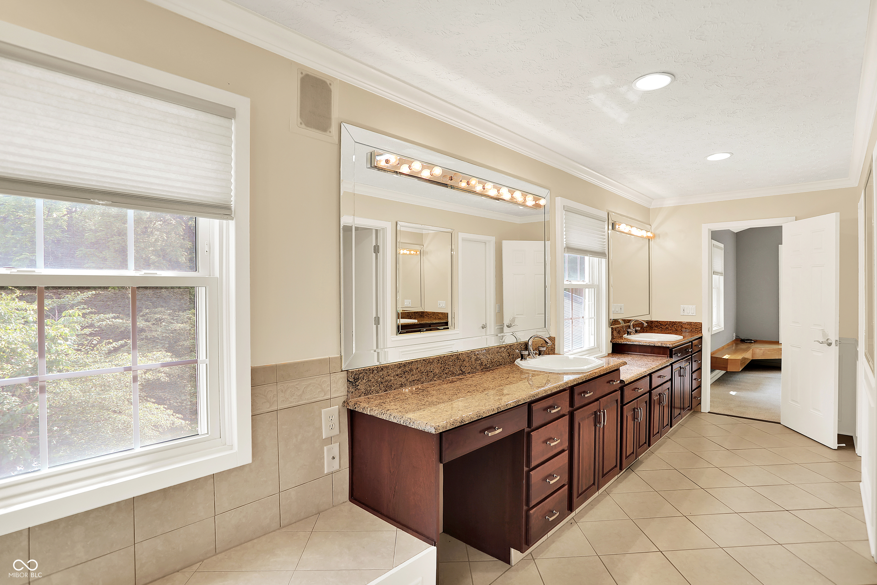 Carmel, Indiana, 46290, United States, 5 Bedrooms Bedrooms, ,4 BathroomsBathrooms,Residential,For Sale,1920865