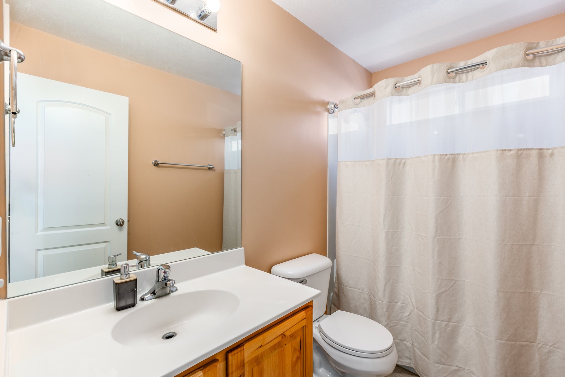  Move-In Ready in an Established Eagle Mountain Neighborhood - 物件實景