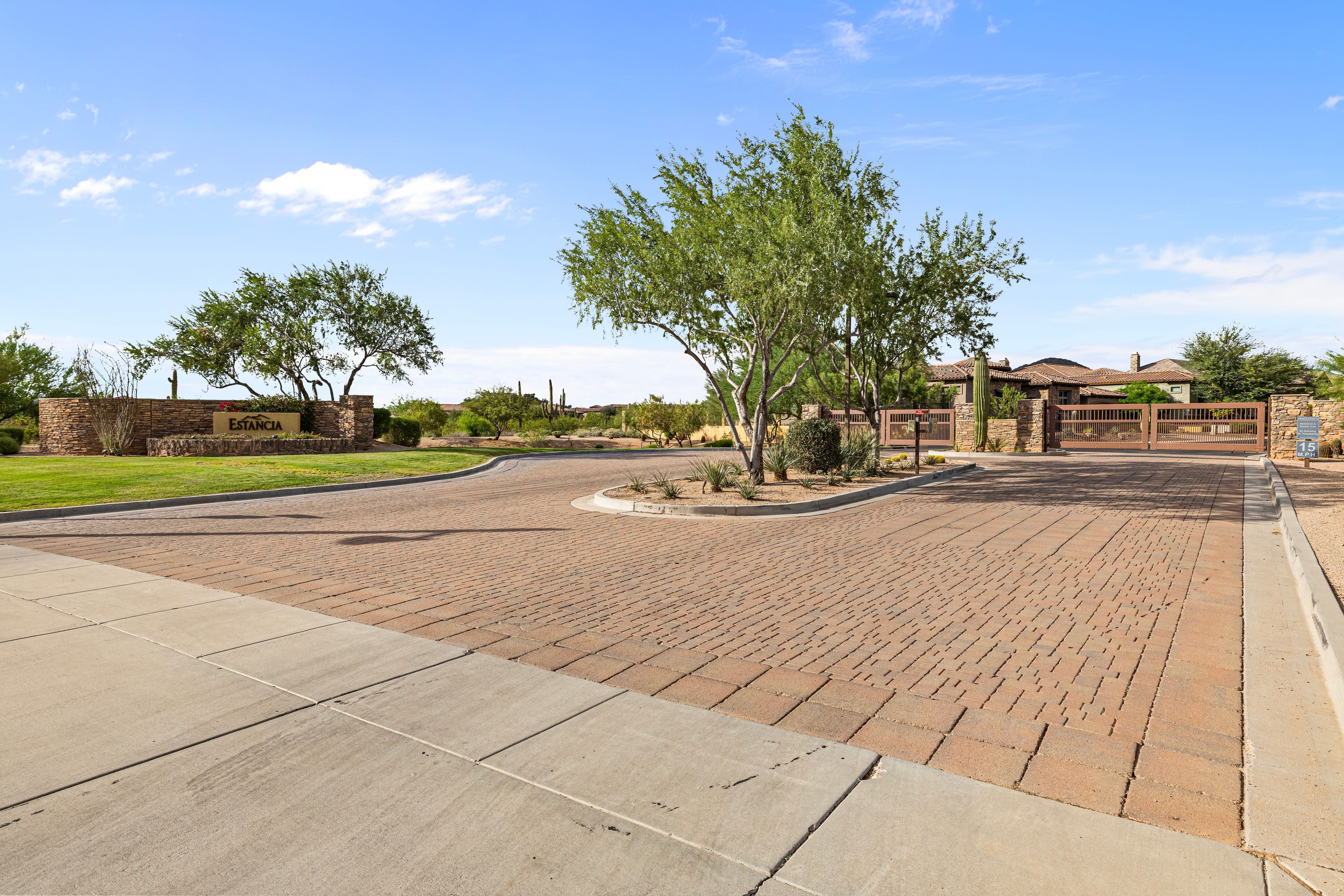  2325 N Atwood Cir  Mesa, AZ - 物件實景