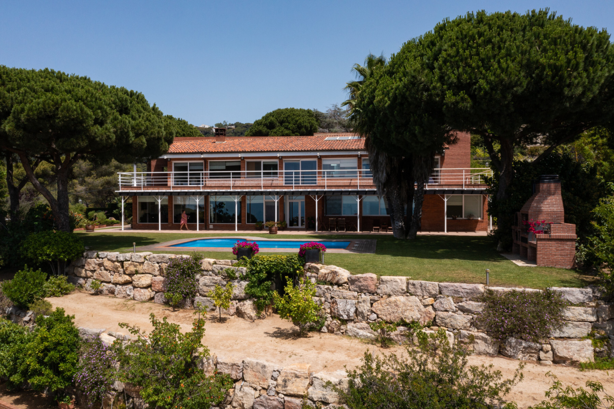  Villa with pool in an unbeatable location - 物件實景