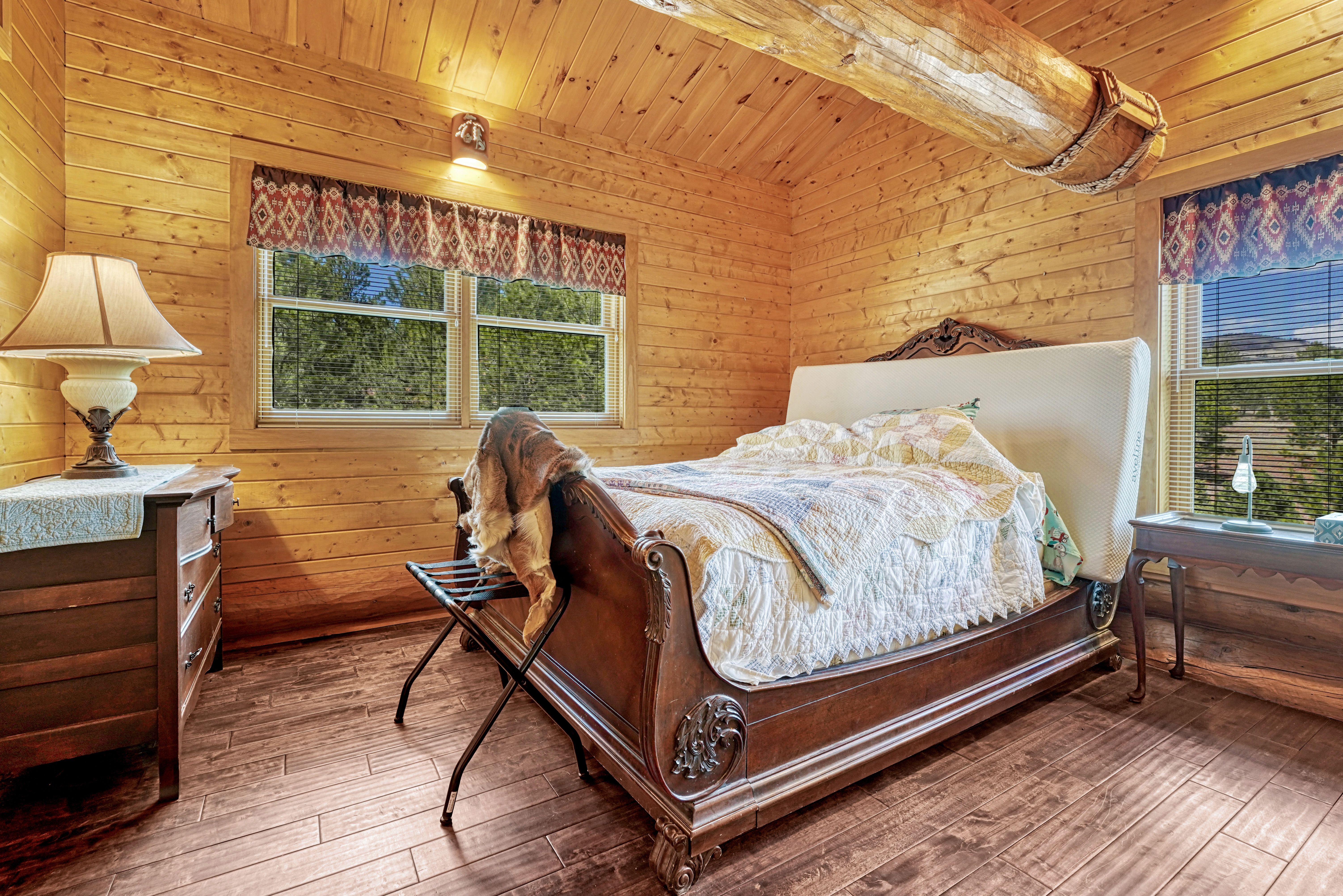  Spectacular 119 acre ranch tucked into a scenic mountain valley - 物件實景