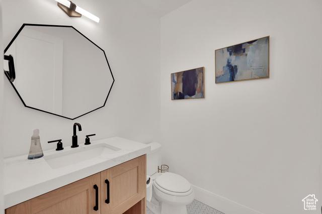 Draper, Utah, 84020, United States, 4 Bedrooms Bedrooms, ,4 BathroomsBathrooms,Residential,For Sale,1981128