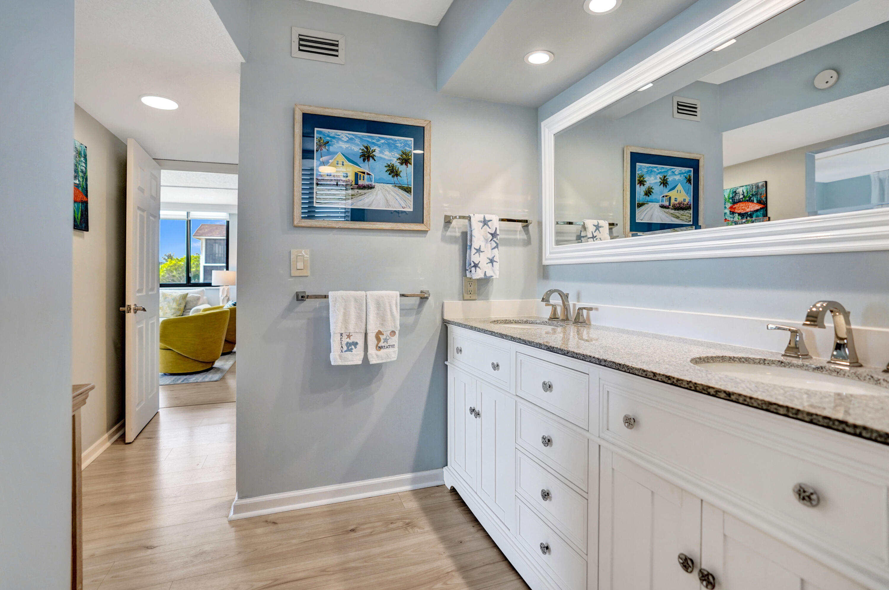 Boynton Beach, Florida, 33435, United States, 2 Bedrooms Bedrooms, ,2 BathroomsBathrooms,Residential,For Sale,1849946