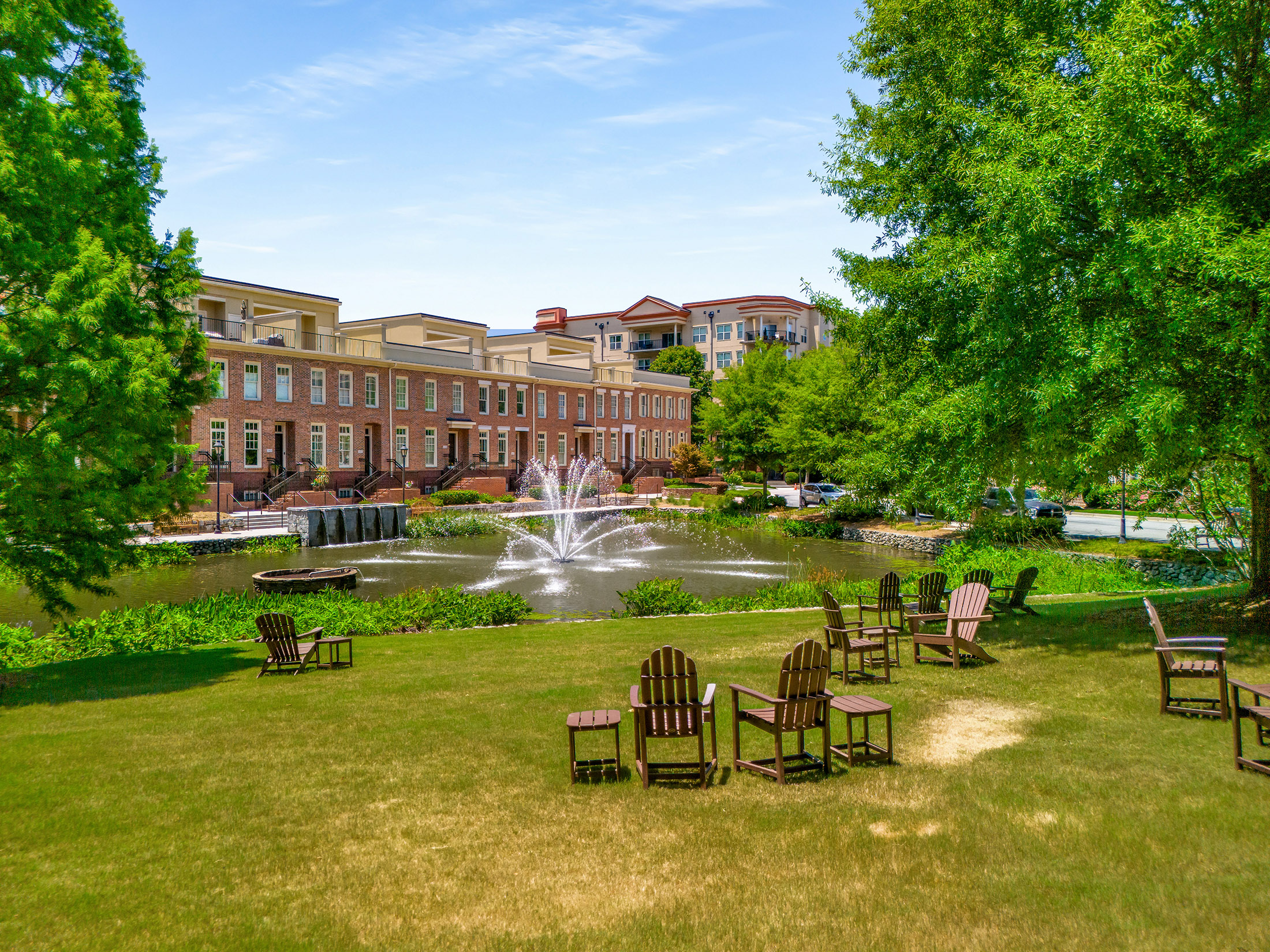  Exceptional Townhome Offers a Resort-like Lifestyle - 物件實景