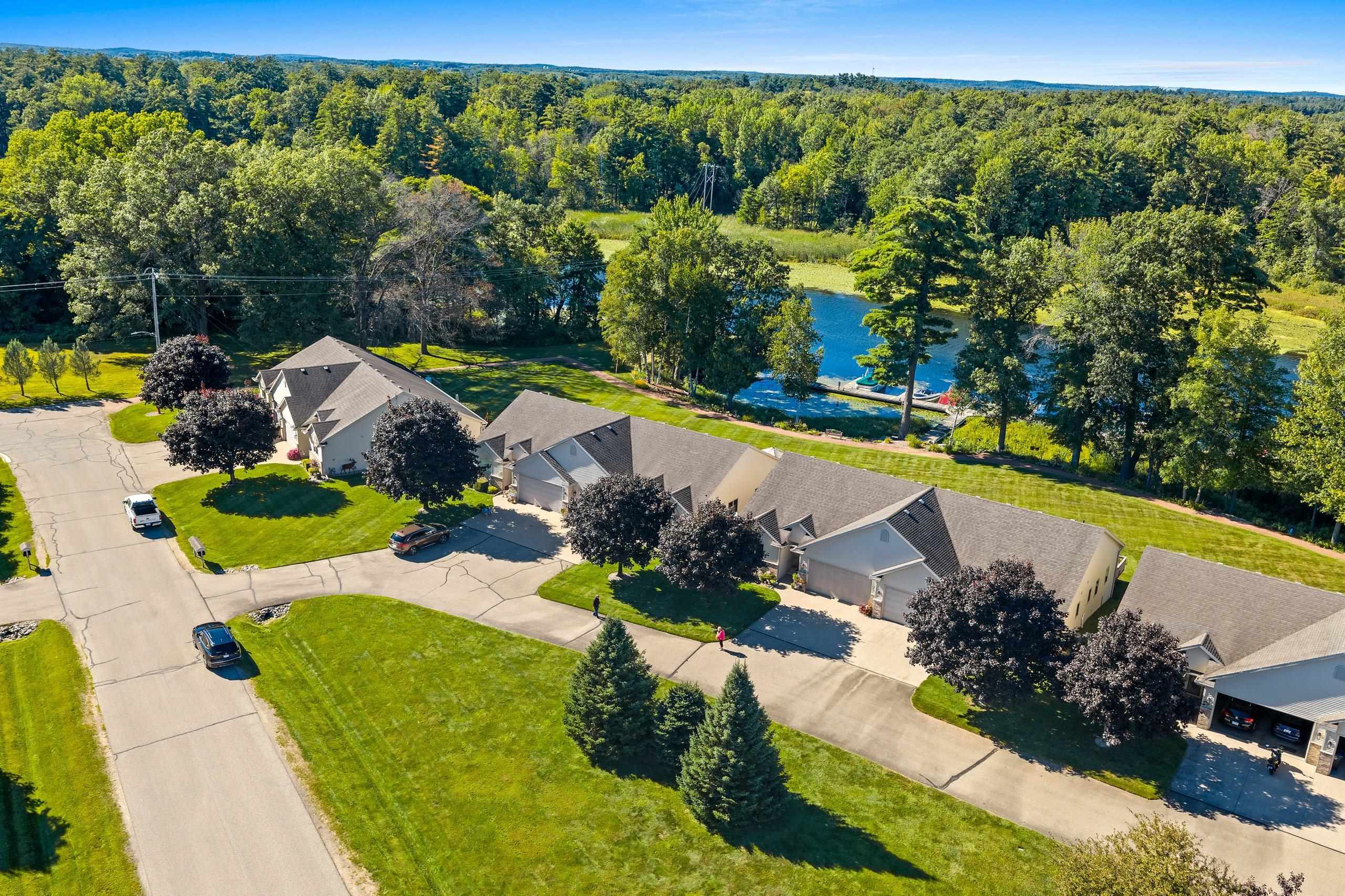 SHAWANO, Wisconsin, 54166, United States, 3 Bedrooms Bedrooms, ,3 BathroomsBathrooms,Residential,For Sale,1940998