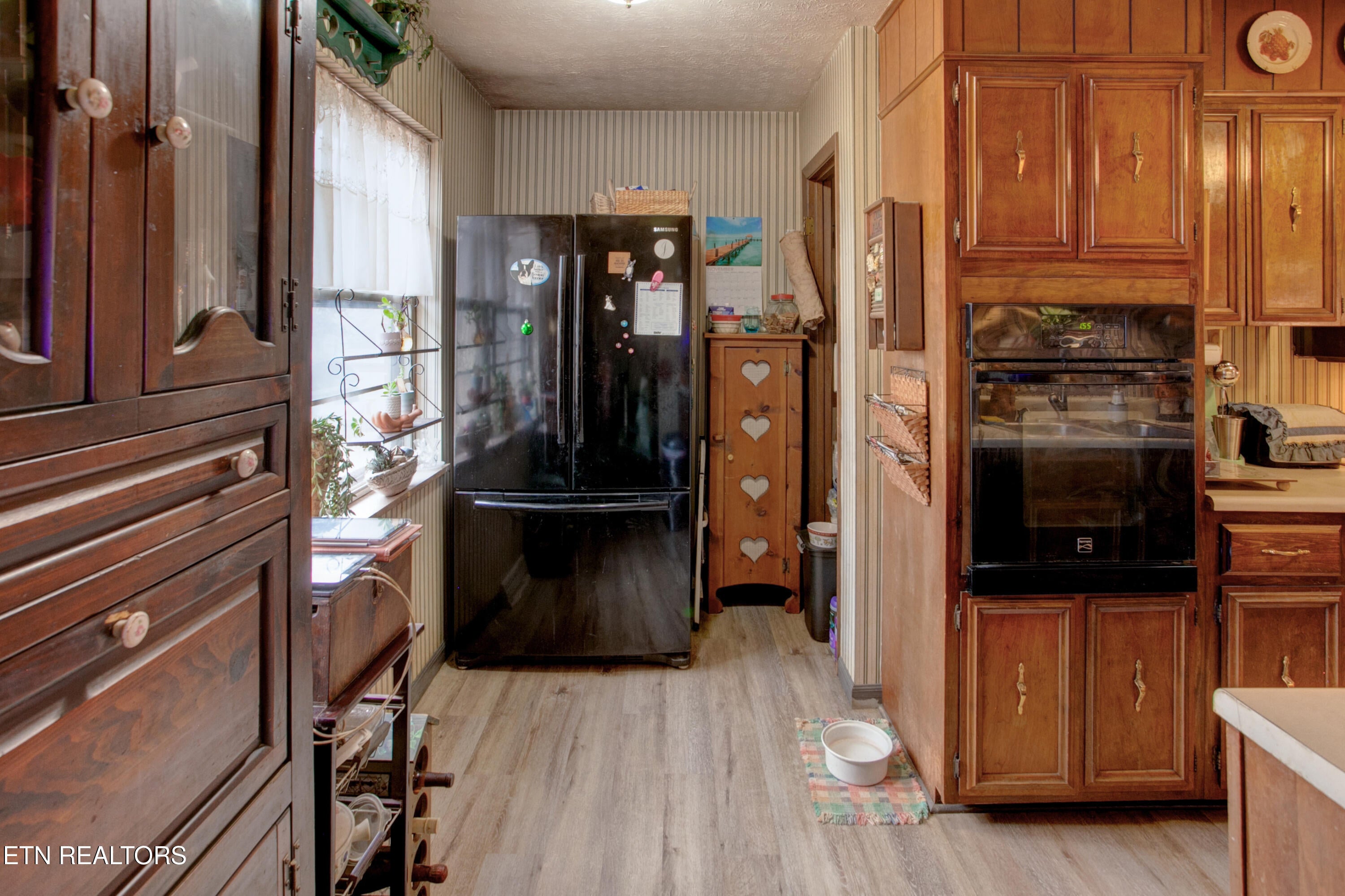 Maryville, Tennessee, 37801, United States, 3 Bedrooms Bedrooms, ,4 BathroomsBathrooms,Residential,For Sale,1994360