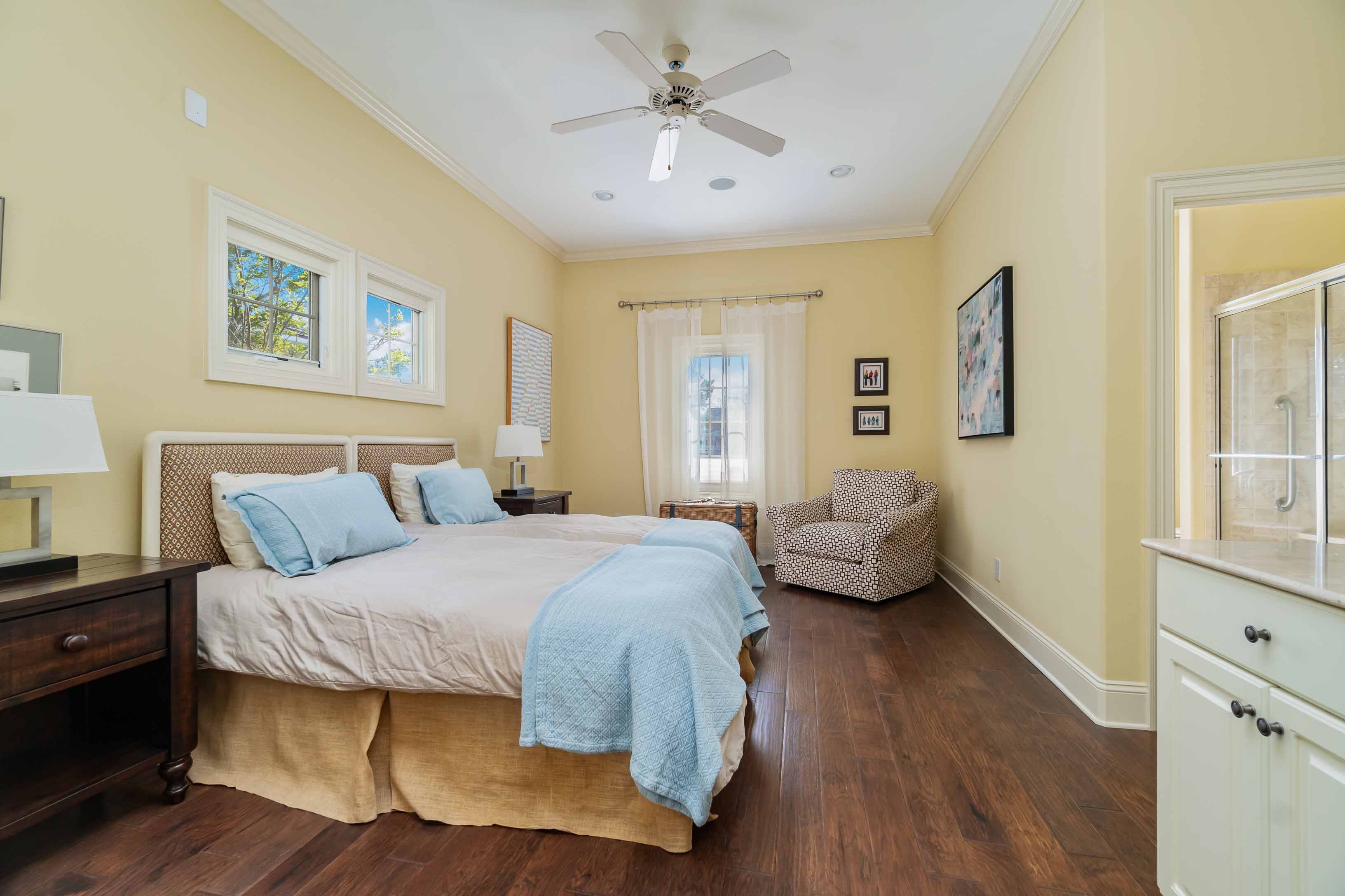 Oriental, North Carolina, 28571, United States, 3 Bedrooms Bedrooms, ,5 BathroomsBathrooms,Residential,For Sale,2011352