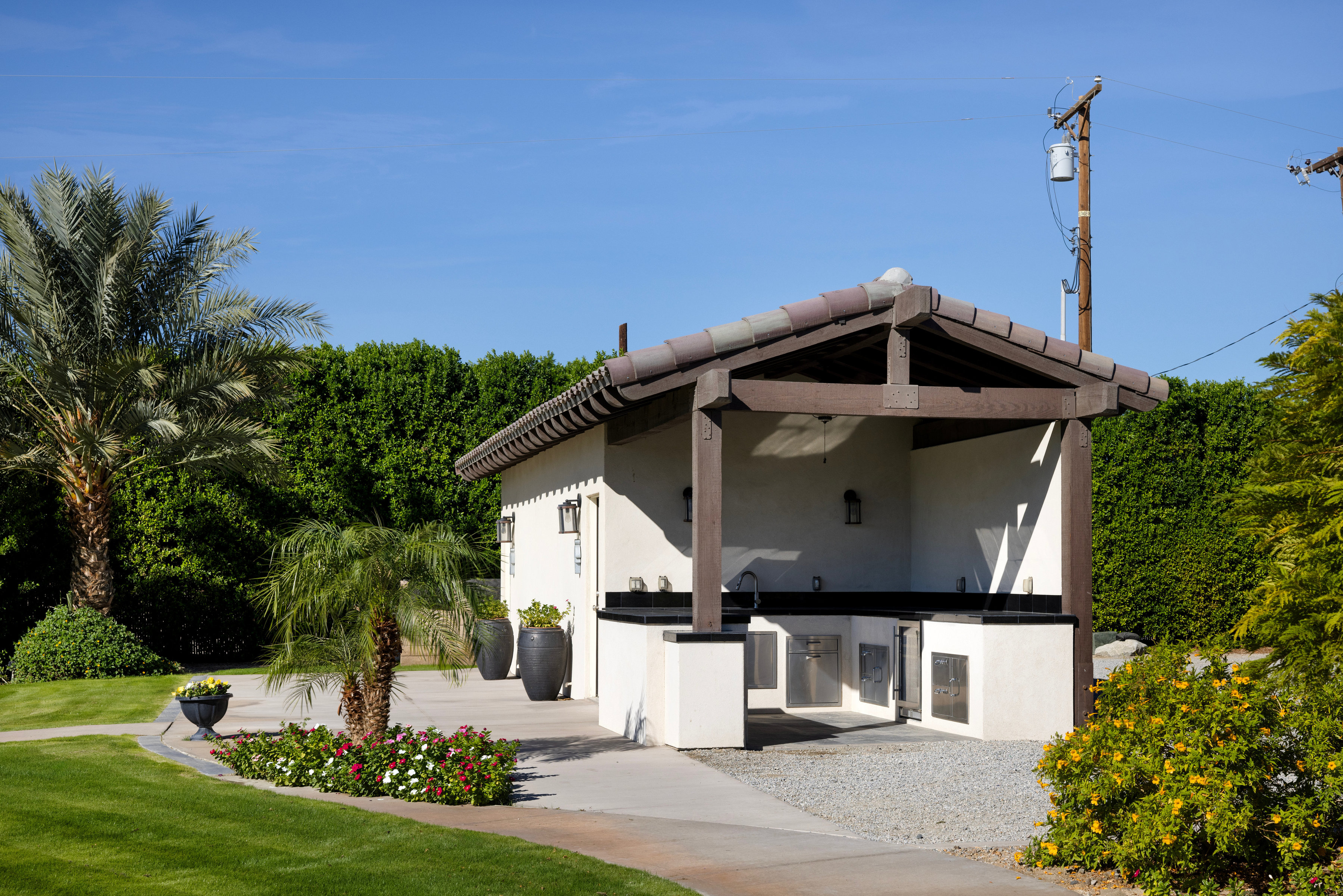  A Desert Retreat Designed to Earn and Entertain - 物件實景