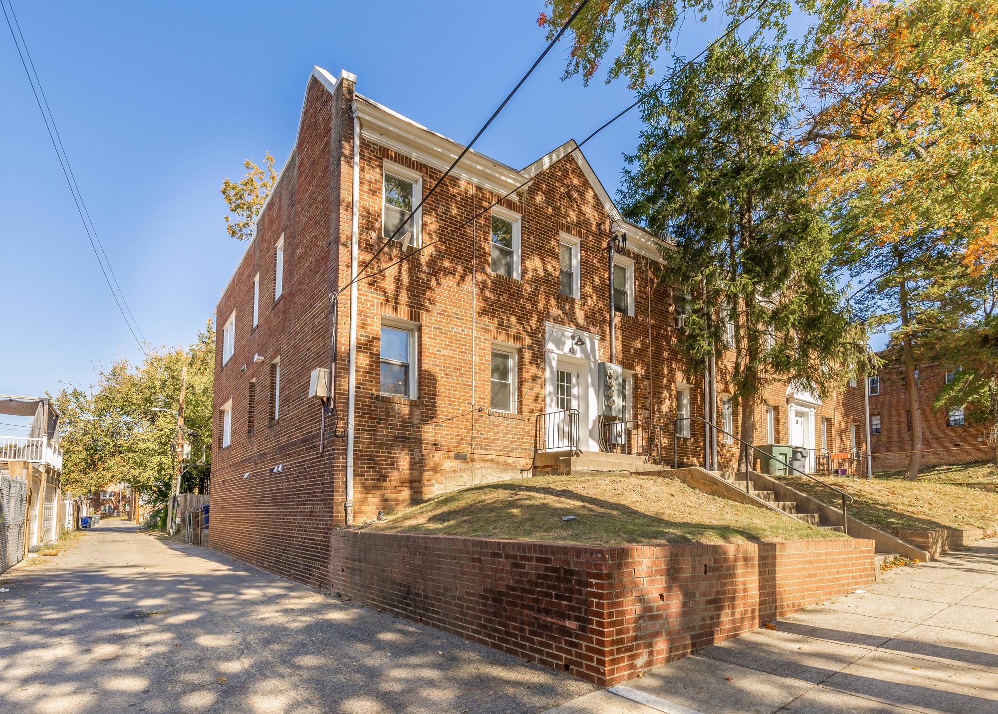  321 Crittenden Street NW, Washington, DC, 20011 - 物件實景