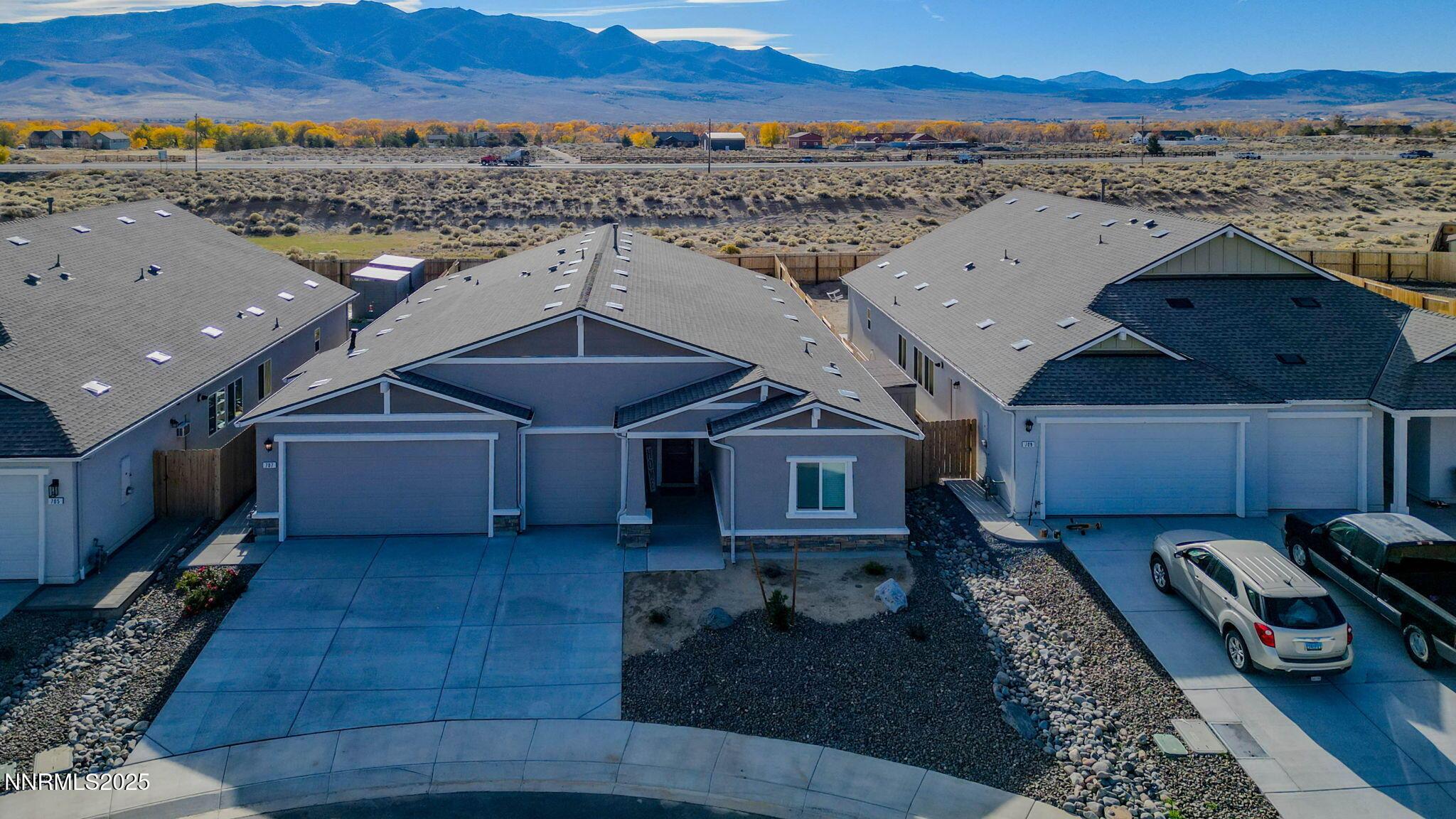 Dayton, Nevada, 89403, United States, 4 Bedrooms Bedrooms, ,3 BathroomsBathrooms,Residential,For Sale,1988311