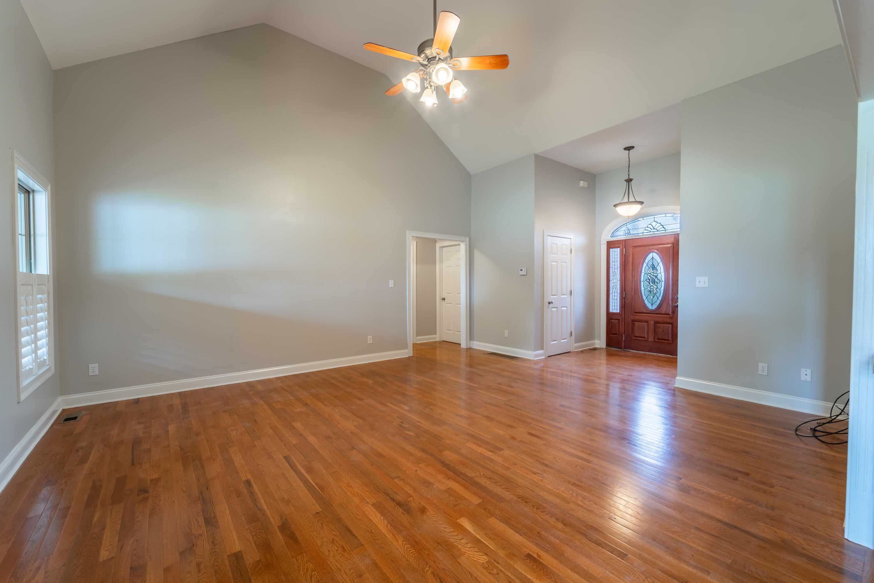 Richmond, Kentucky, 40475, United States, 3 Bedrooms Bedrooms, ,2 BathroomsBathrooms,Residential,For Sale,2047972