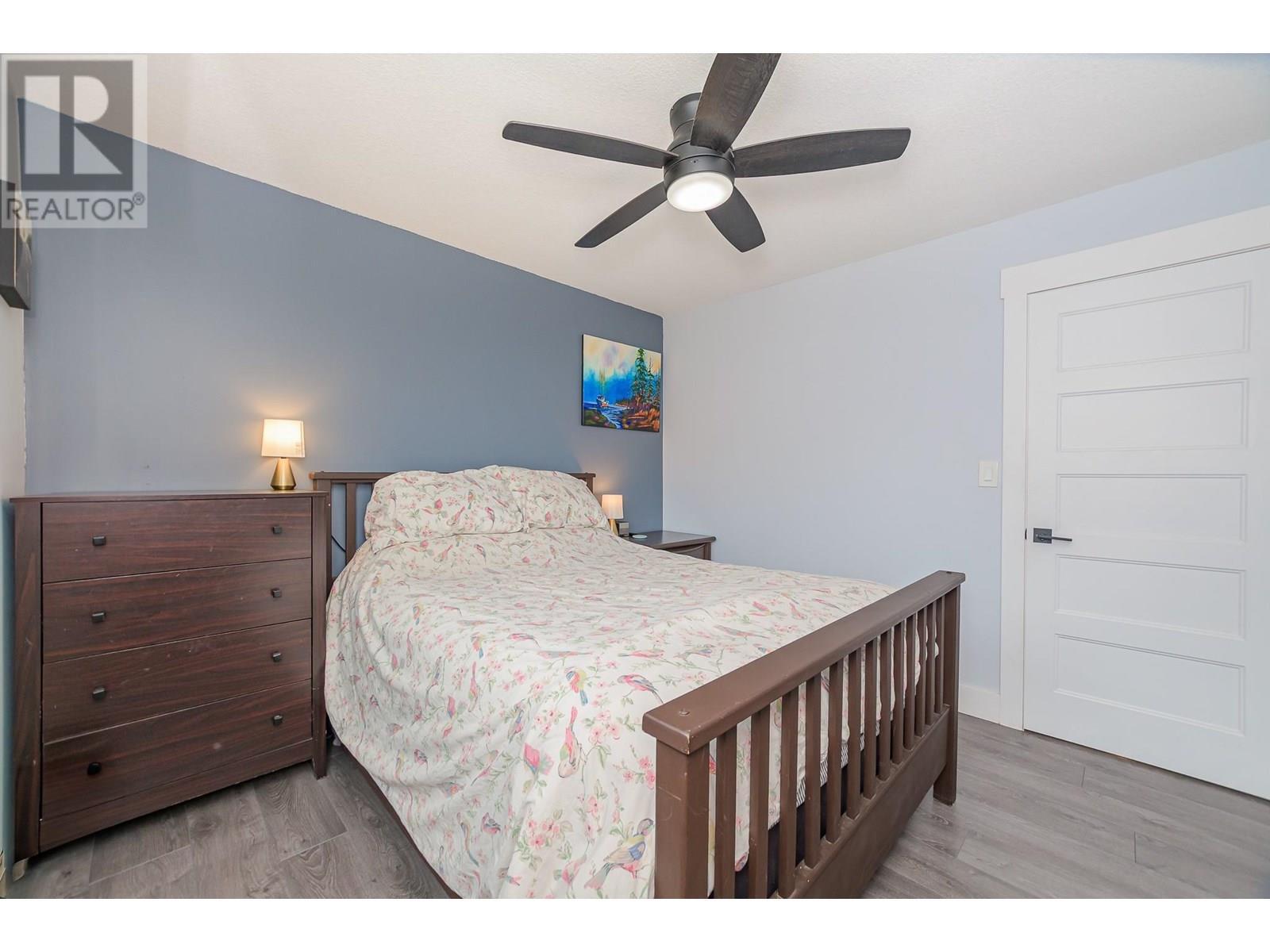 SICAMOUS, British Columbia, V0E 2V4, CA, 3 Bedrooms Bedrooms, ,2 BathroomsBathrooms,Residential,For Sale,1903862