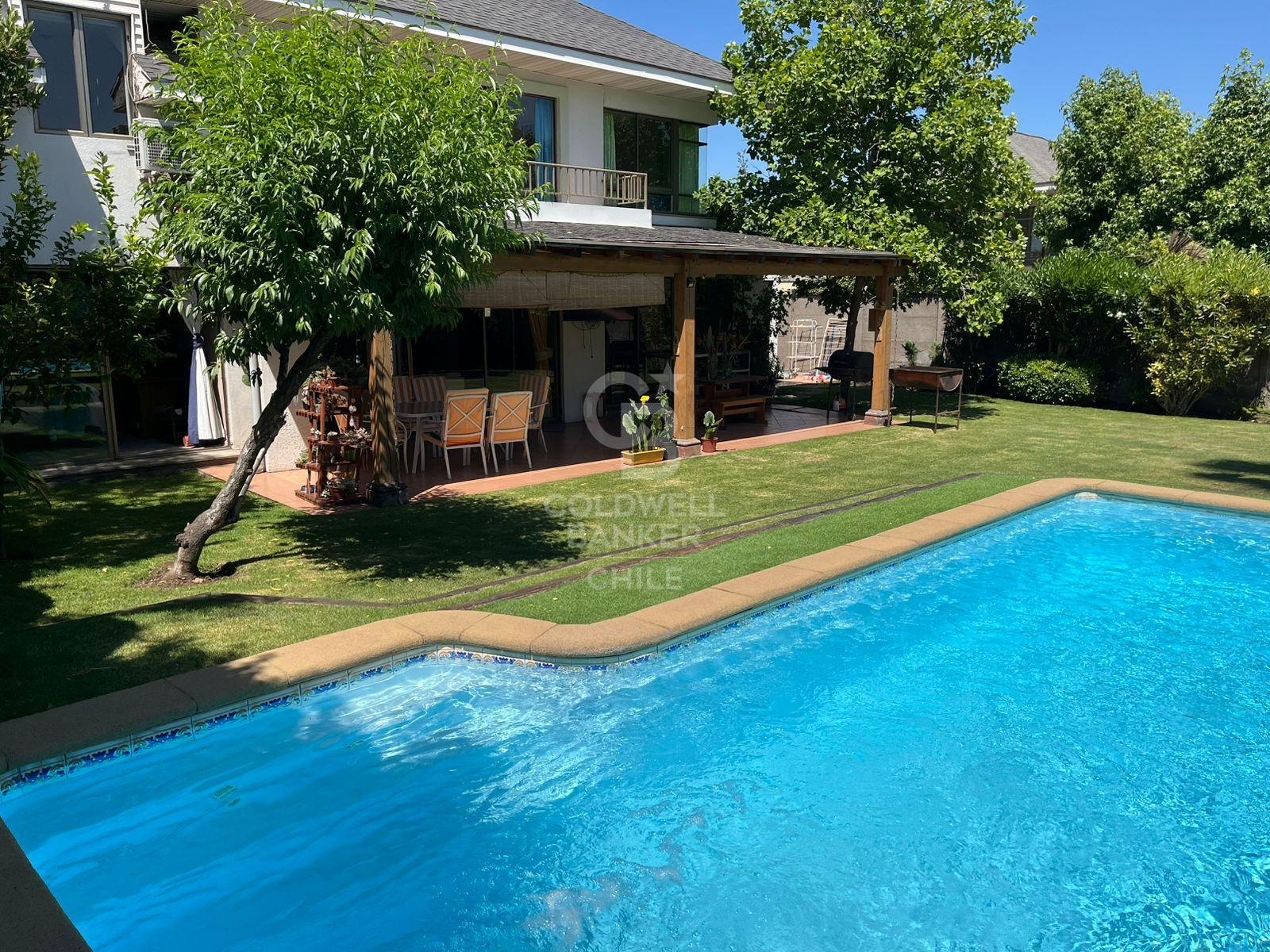 Peñalolén, Chile, 6 Bedrooms Bedrooms, ,4 BathroomsBathrooms,Residential,For Sale,1712003