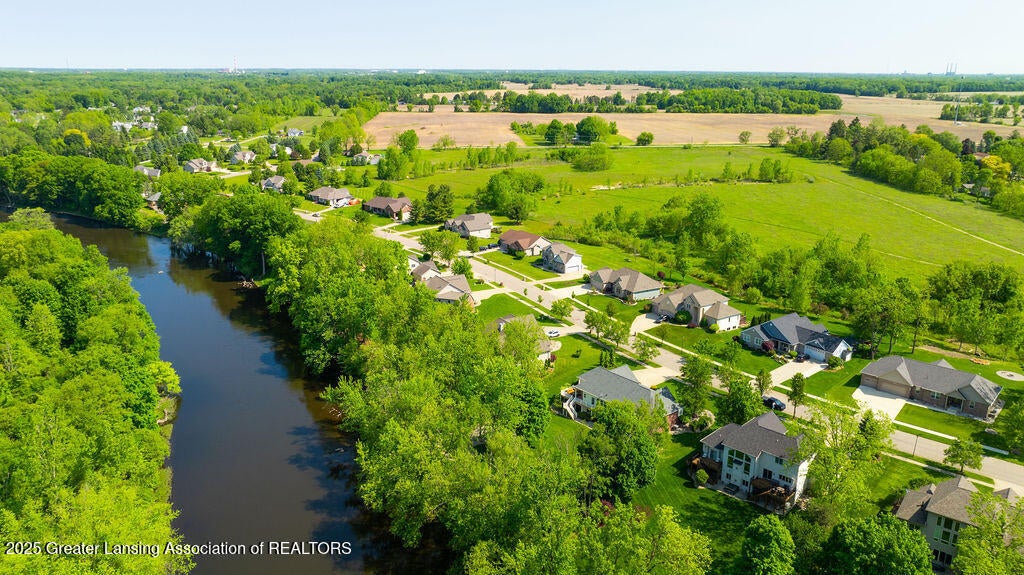 Dimondale, Michigan, 48821, United States, 4 Bedrooms Bedrooms, ,4 BathroomsBathrooms,Residential,For Sale,1840244