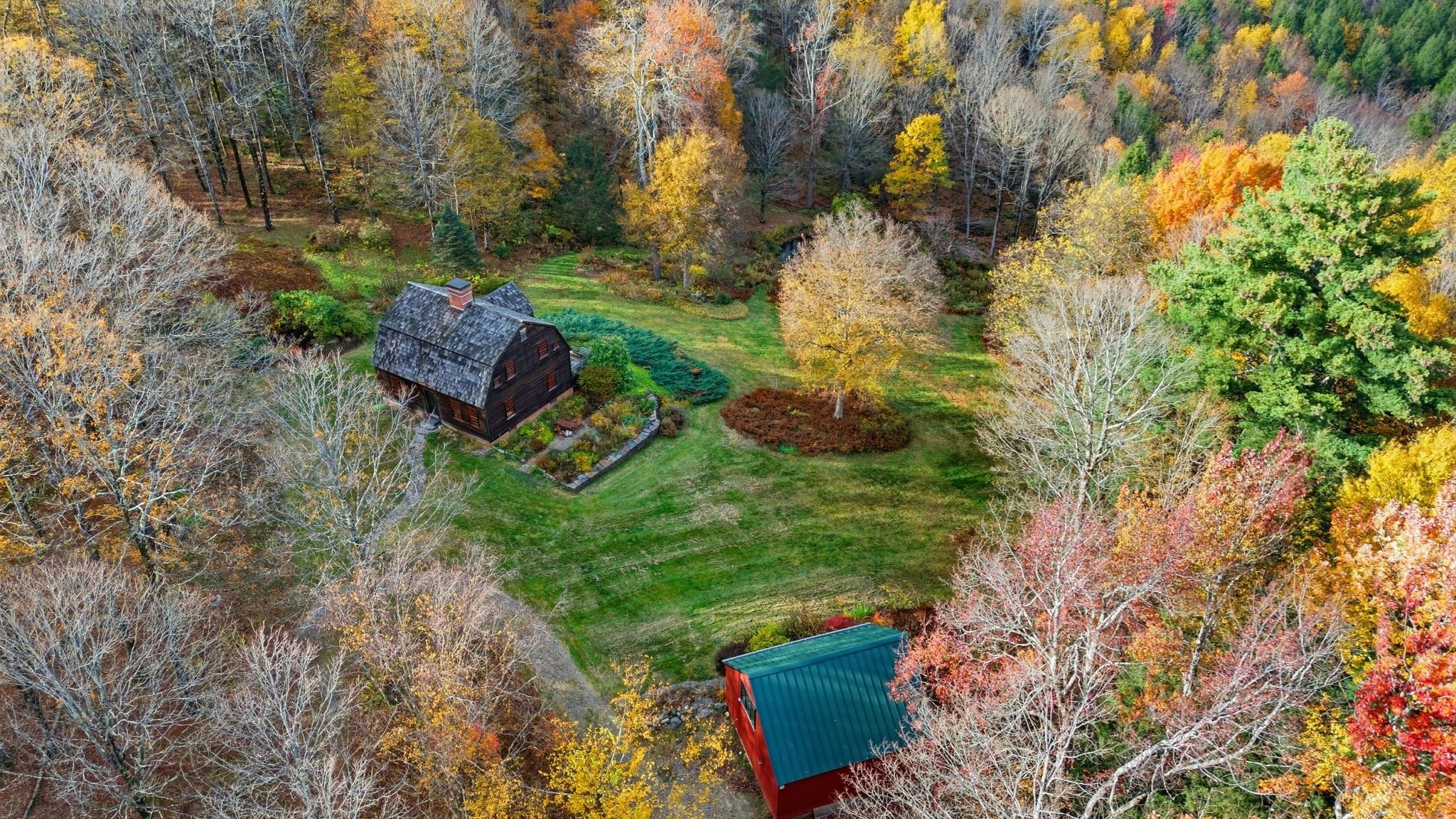 Worthington, Massachusetts, 01098, United States, 2 Bedrooms Bedrooms, ,2 BathroomsBathrooms,Residential,For Sale,1980964