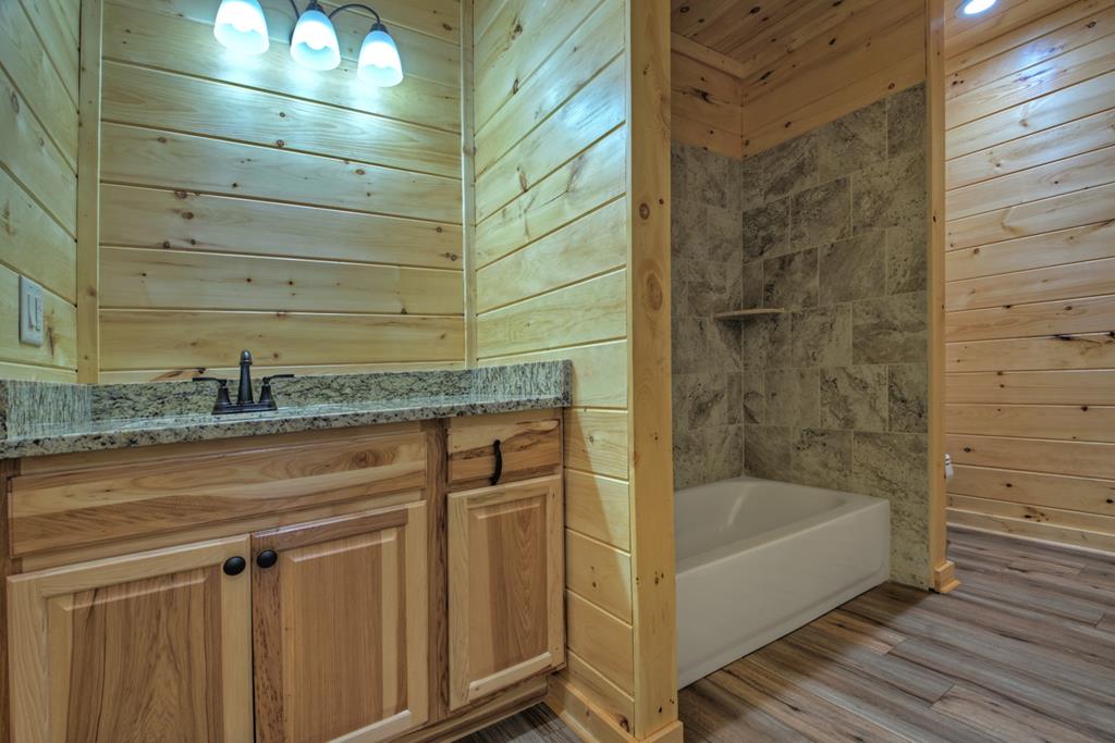 Mineral Bluff, Georgia, 30559, United States, 3 Bedrooms Bedrooms, ,3 BathroomsBathrooms,Residential,For Sale,2006595