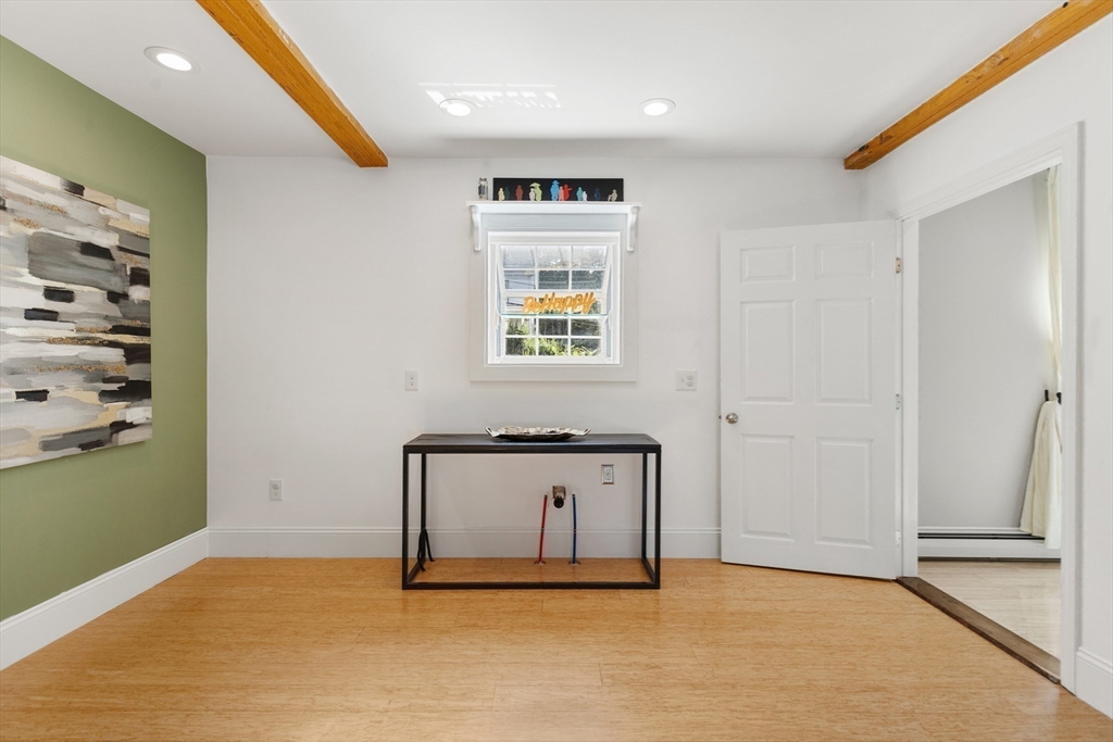 Malden, Massachusetts, 02148, United States, 5 Bedrooms Bedrooms, ,5 BathroomsBathrooms,Residential,For Sale,1984195