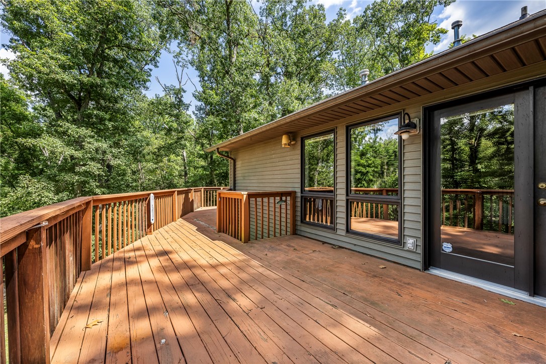 Rogers, Arkansas, 72756, United States, 4 Bedrooms Bedrooms, ,3 BathroomsBathrooms,Residential,For Sale,1925135