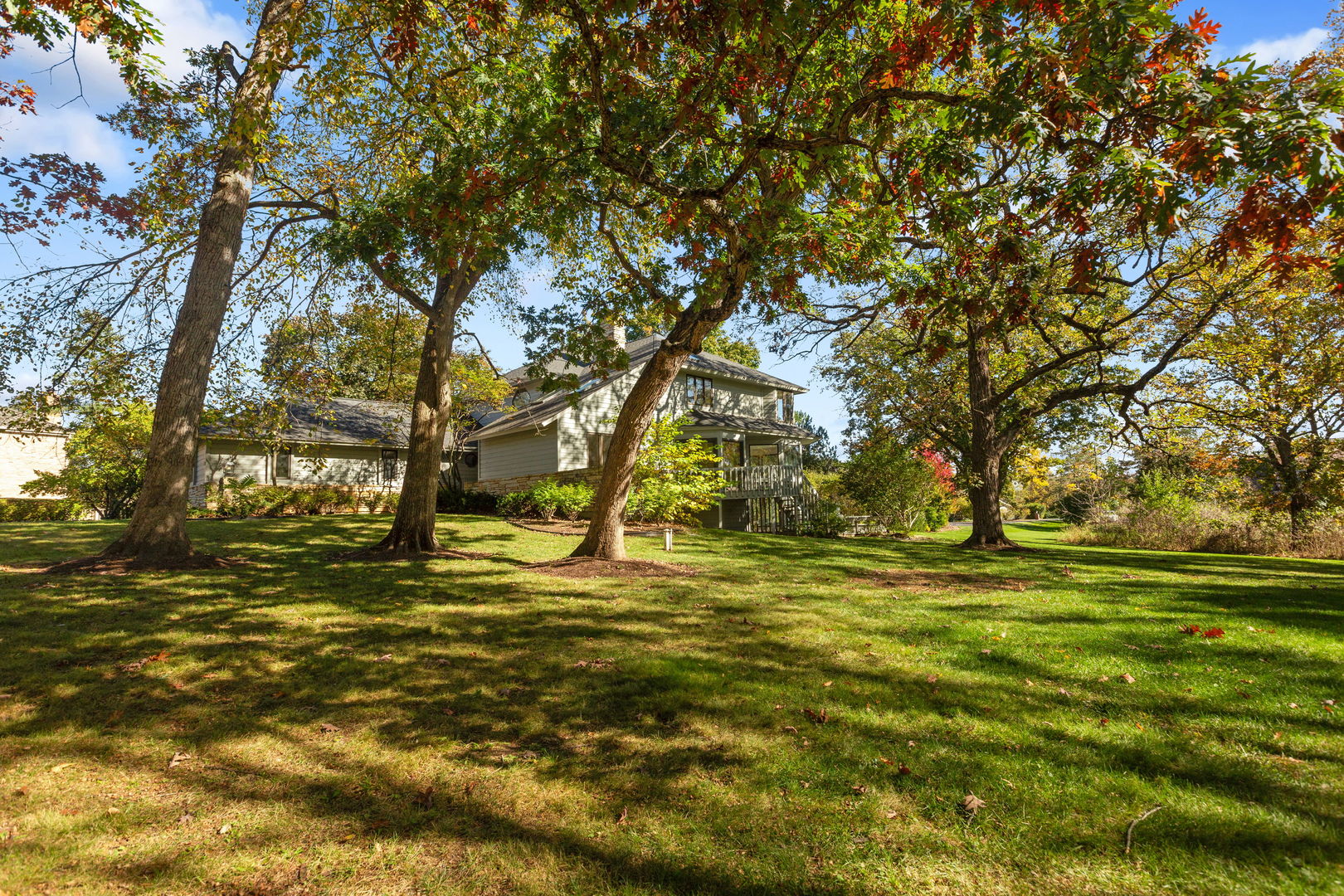 Long Grove, Illinois, 60047, United States, 4 Bedrooms Bedrooms, ,4 BathroomsBathrooms,Residential,For Sale,1994818