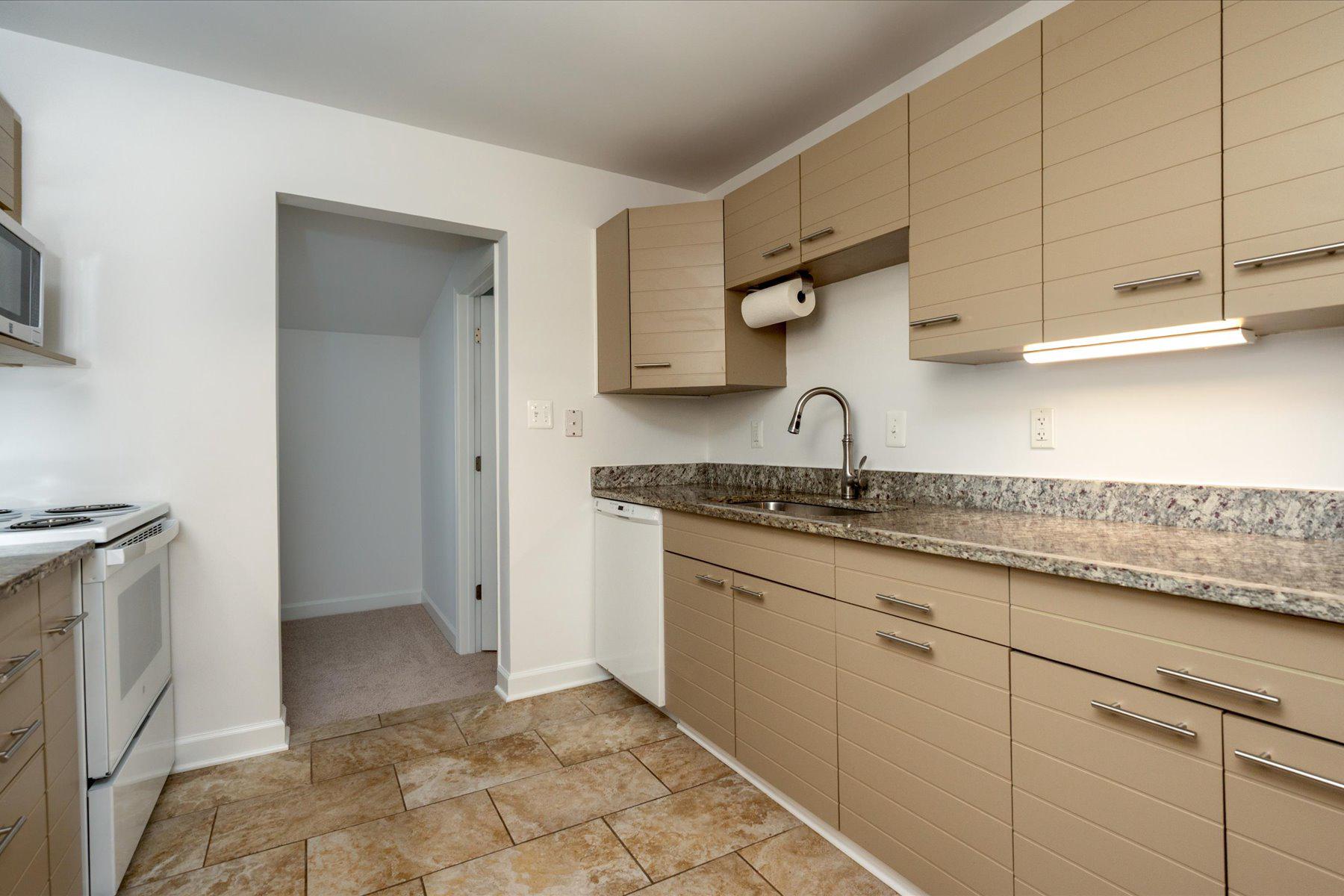  851 Selby Boulevard, Edgewater, MD, 21037 - 物件實景