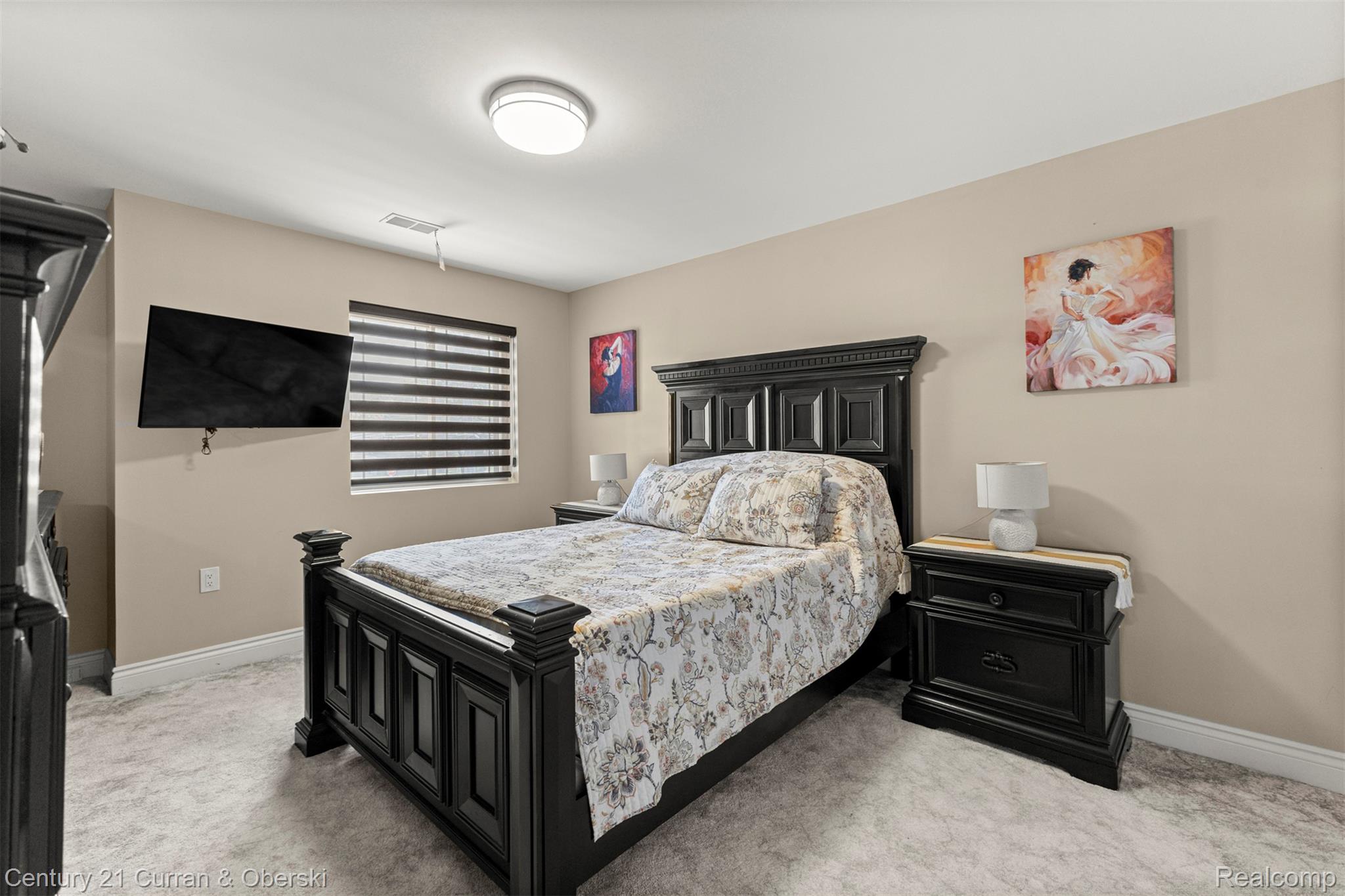 Dearborn Heights, Michigan, 48127, United States, 4 Bedrooms Bedrooms, ,5 BathroomsBathrooms,Residential,For Sale,1924590
