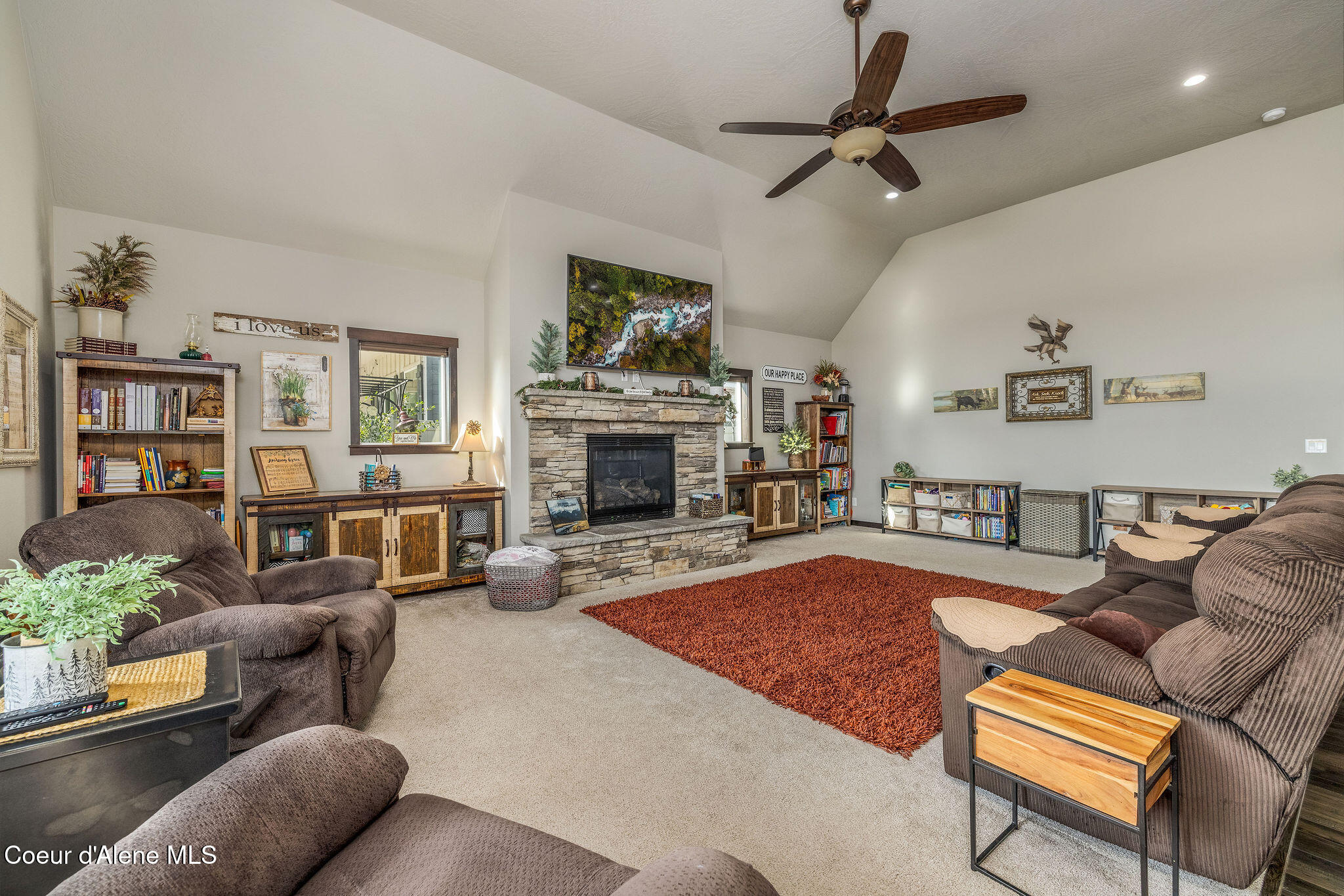 Coeur D'alene, Idaho, 83815, United States, 3 Bedrooms Bedrooms, ,1 BathroomBathrooms,Residential,For Sale,1927232