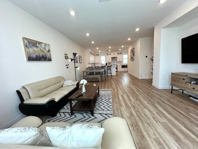 Arcadia, California, 91006, United States, 4 Bedrooms Bedrooms, ,4 BathroomsBathrooms,Residential,For Sale,1987374