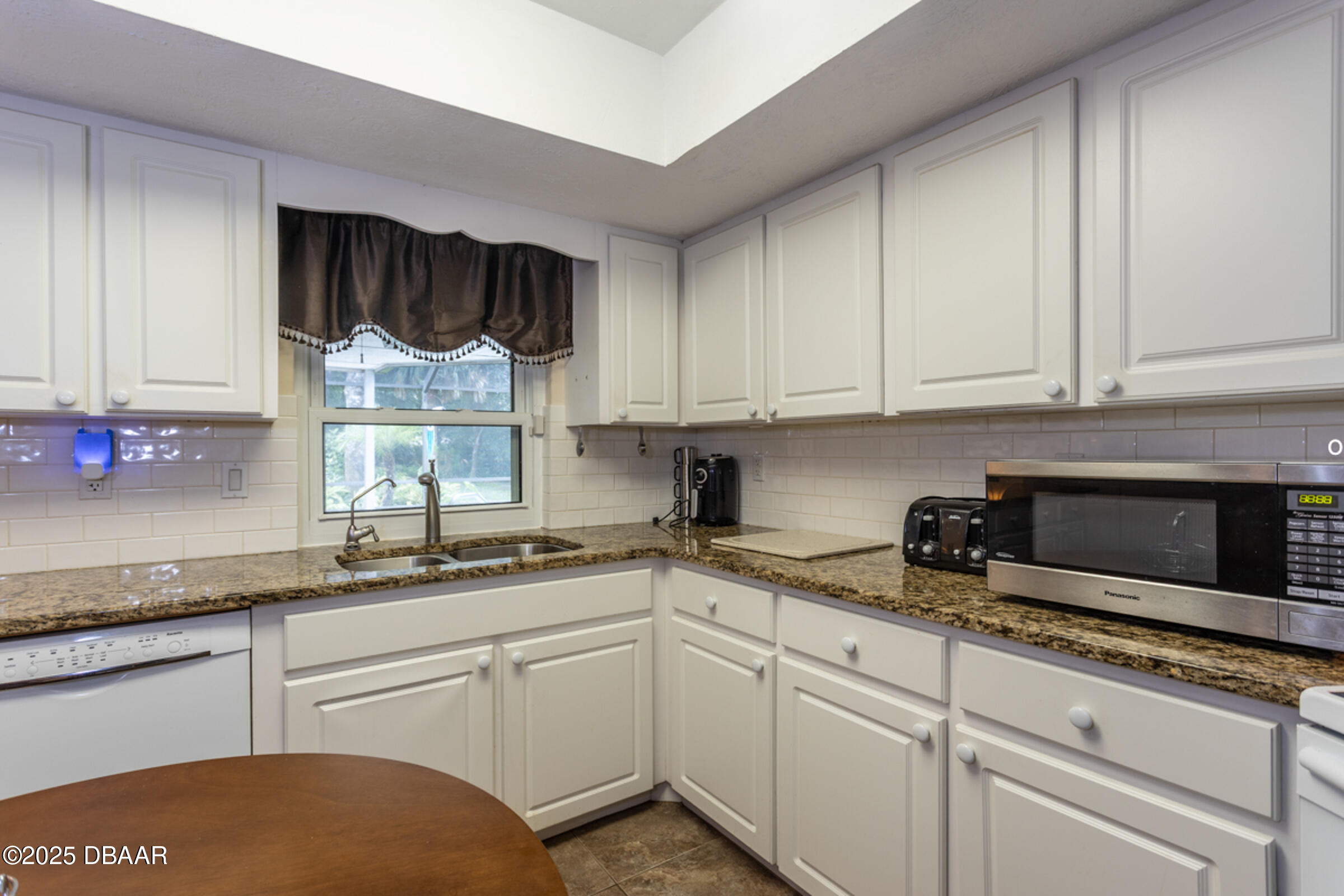 Ormond Beach, Florida, 32174, United States, 4 Bedrooms Bedrooms, ,4 BathroomsBathrooms,Residential,For Sale,1939023