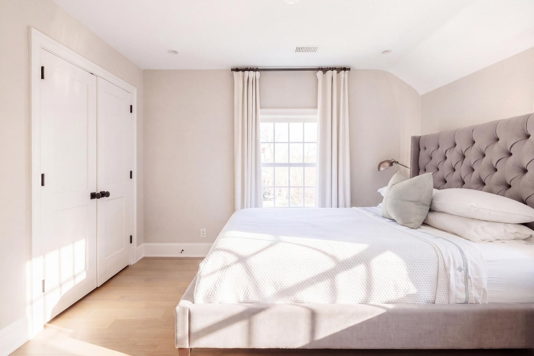  1704 Russell Road, Alexandria, VA, 22301 - 物件實景