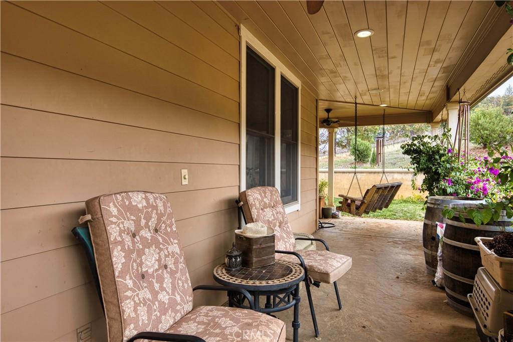 Kelseyville, California, 95451, United States, 5 Bedrooms Bedrooms, ,6 BathroomsBathrooms,Residential,For Sale,1998726