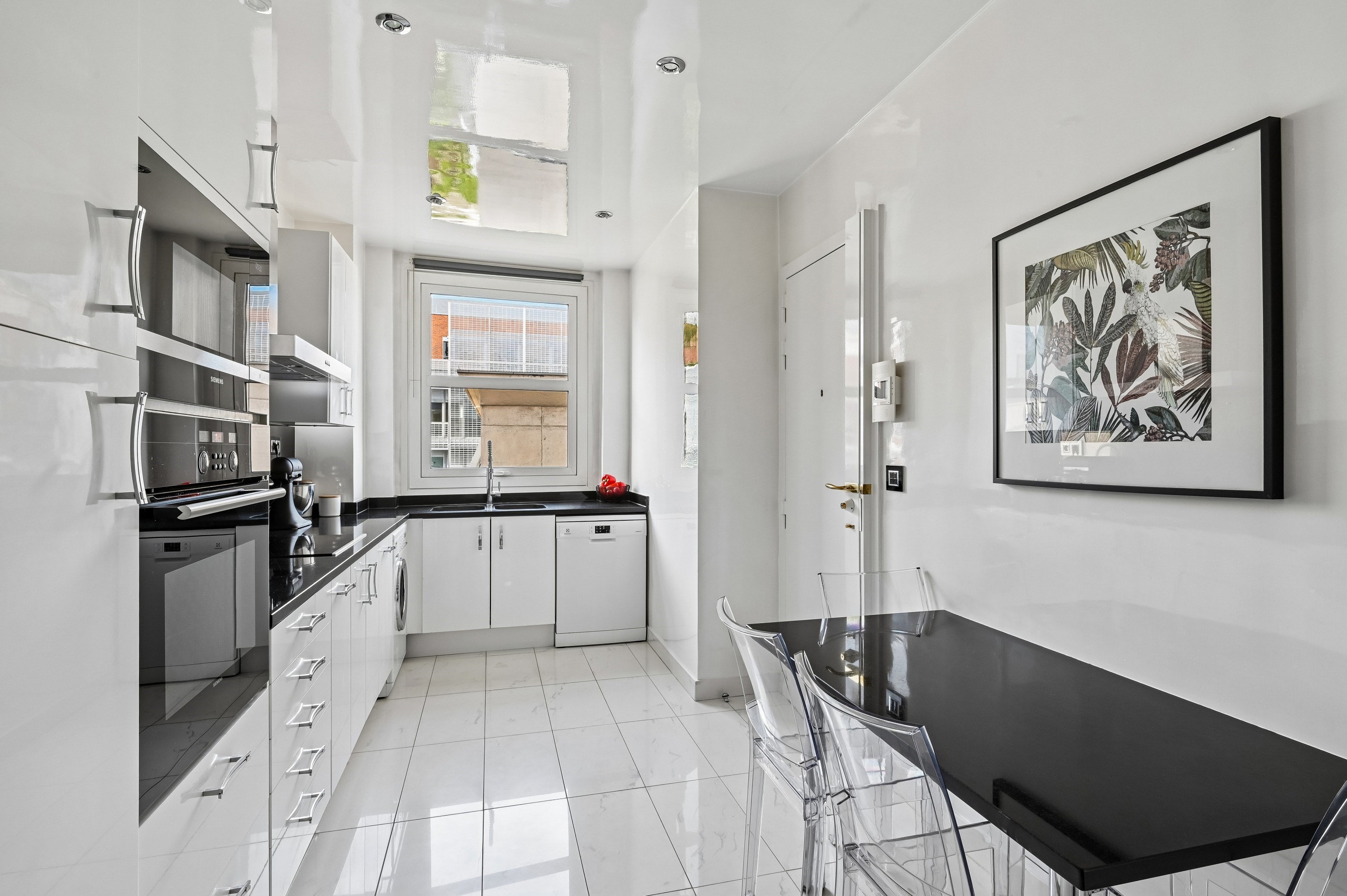  NEUILLY-SUR-SEINE – HIGH-END APARTMENT WITH BOX CLOSE TO THE AMERICAN HOSPITAL - 物件實景