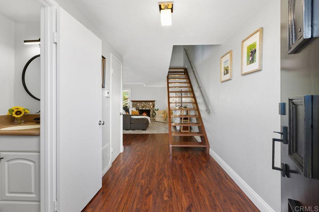 Vista, California, 92084, United States, 2 Bedrooms Bedrooms, ,3 BathroomsBathrooms,Residential,For Sale,1987849