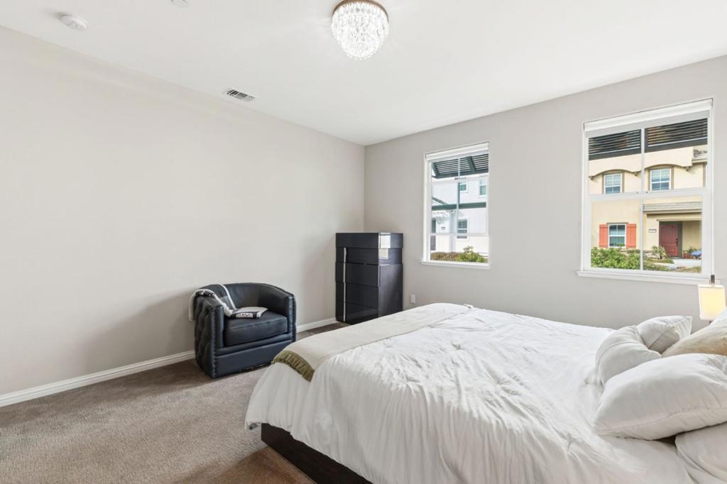 Hayward, California, 94541, United States, 3 Bedrooms Bedrooms, ,4 BathroomsBathrooms,Residential,For Sale,2032197