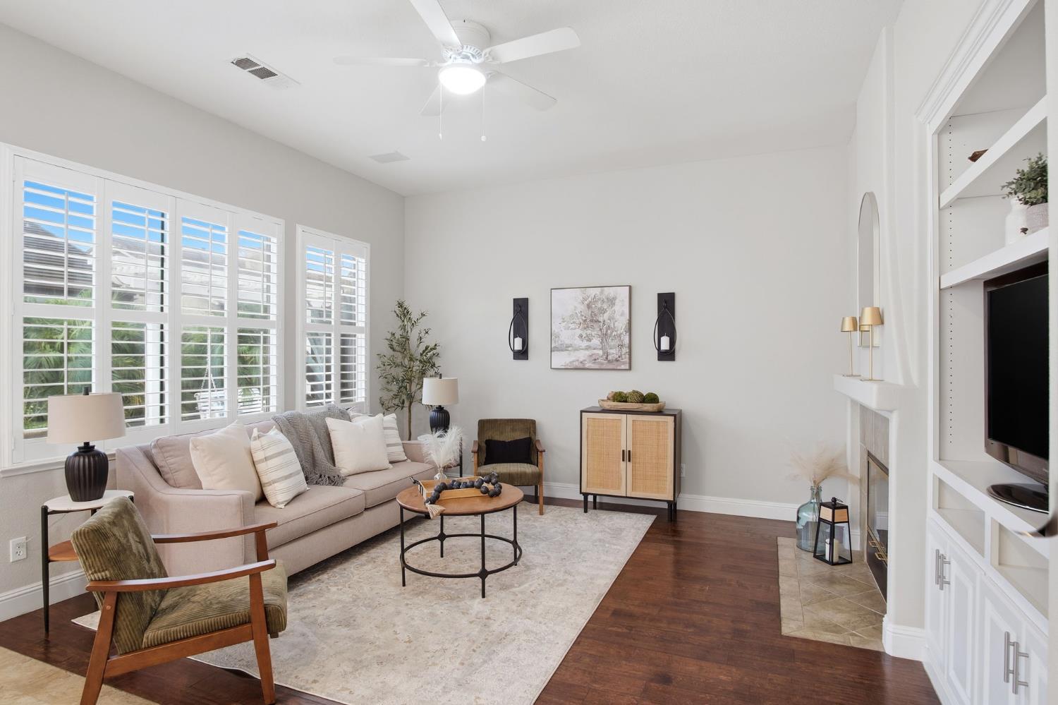 Oakdale, California, 95361, United States, 3 Bedrooms Bedrooms, ,3 BathroomsBathrooms,Residential,For Sale,2007745