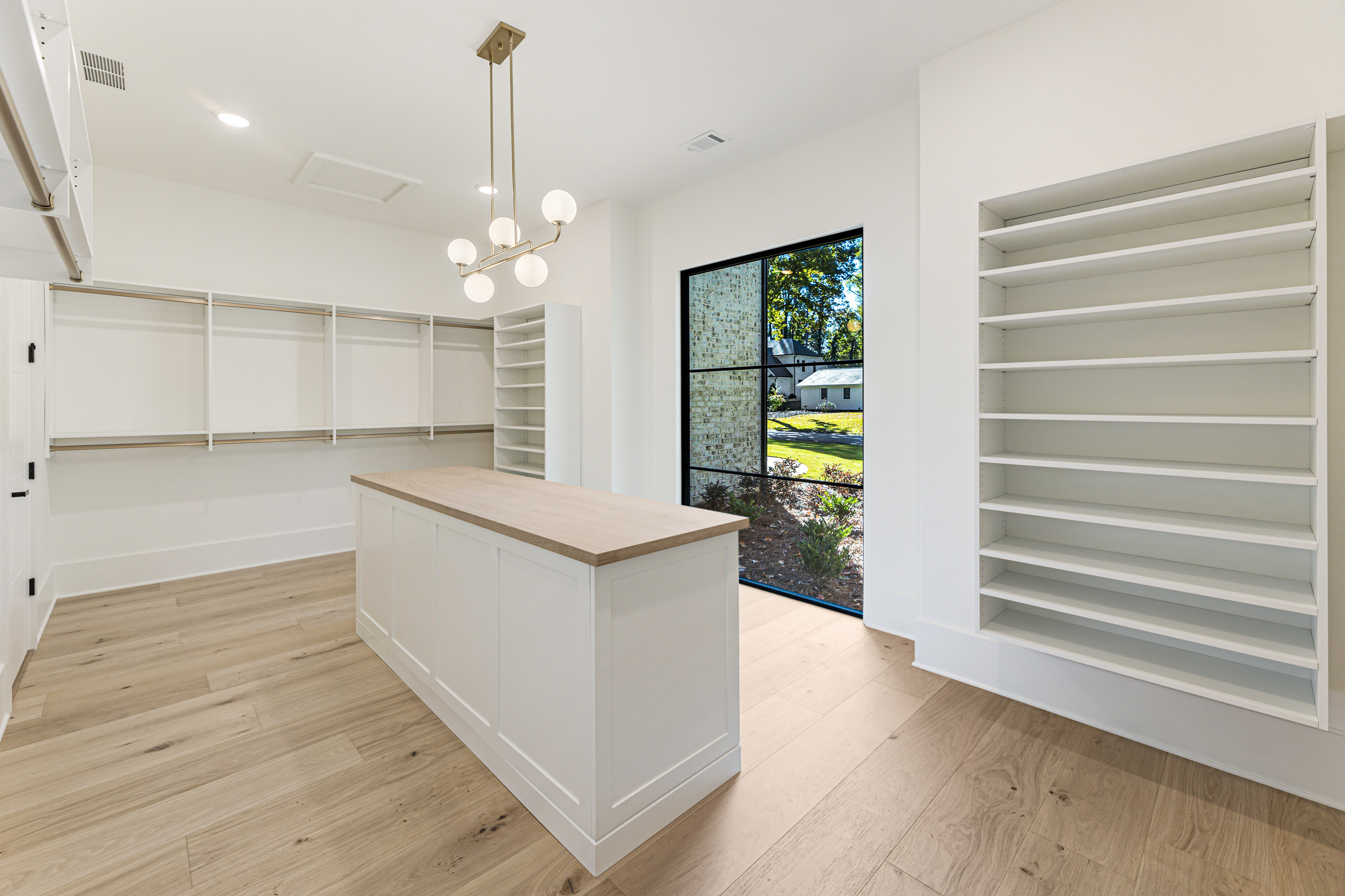  Premier Luxury Construction in Alpharetta