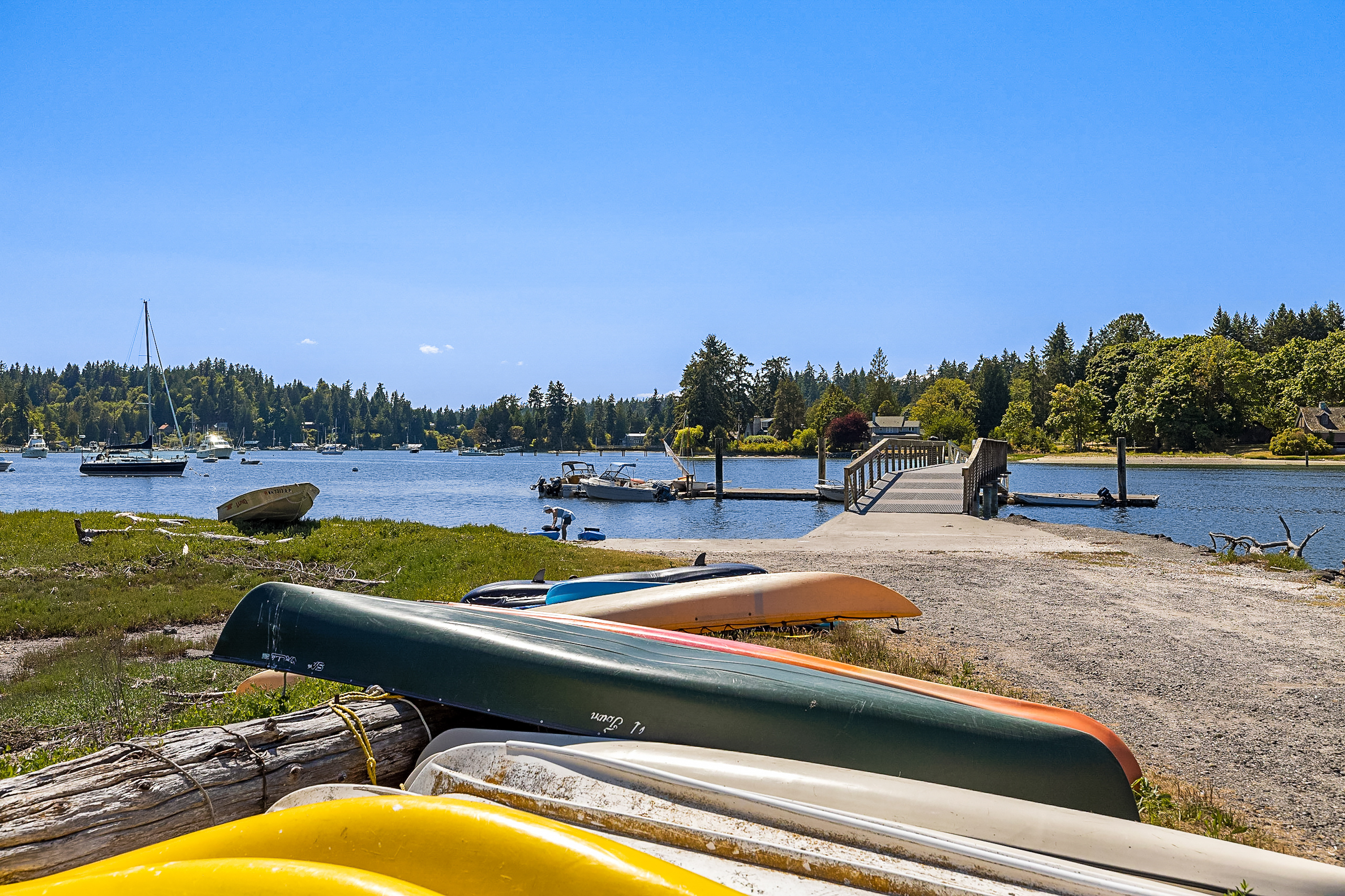  15670 Euclid Avenue Northeast, Bainbridge Island, WA 98110 - 物件實景