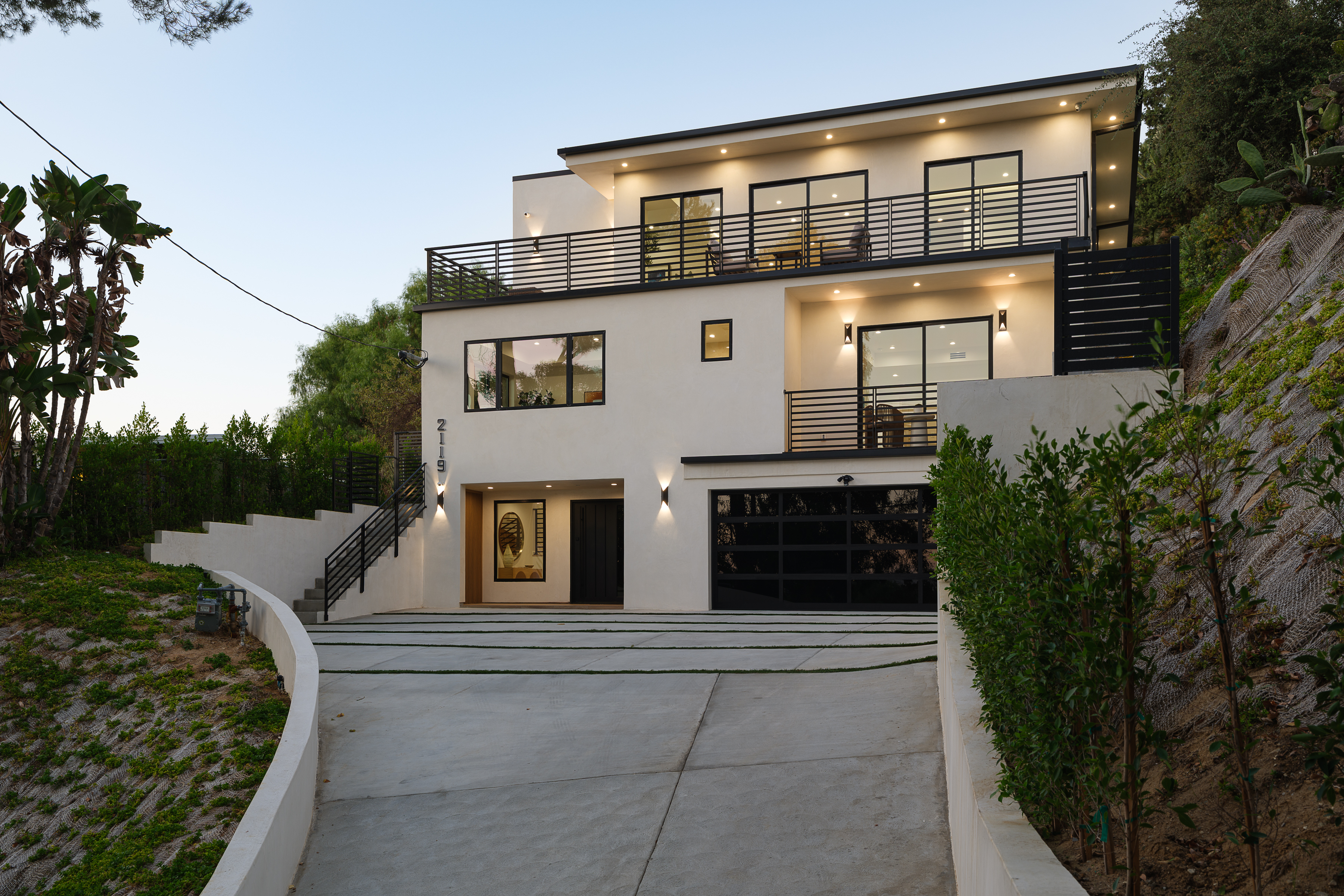  2119 Ewing St - 物件實景